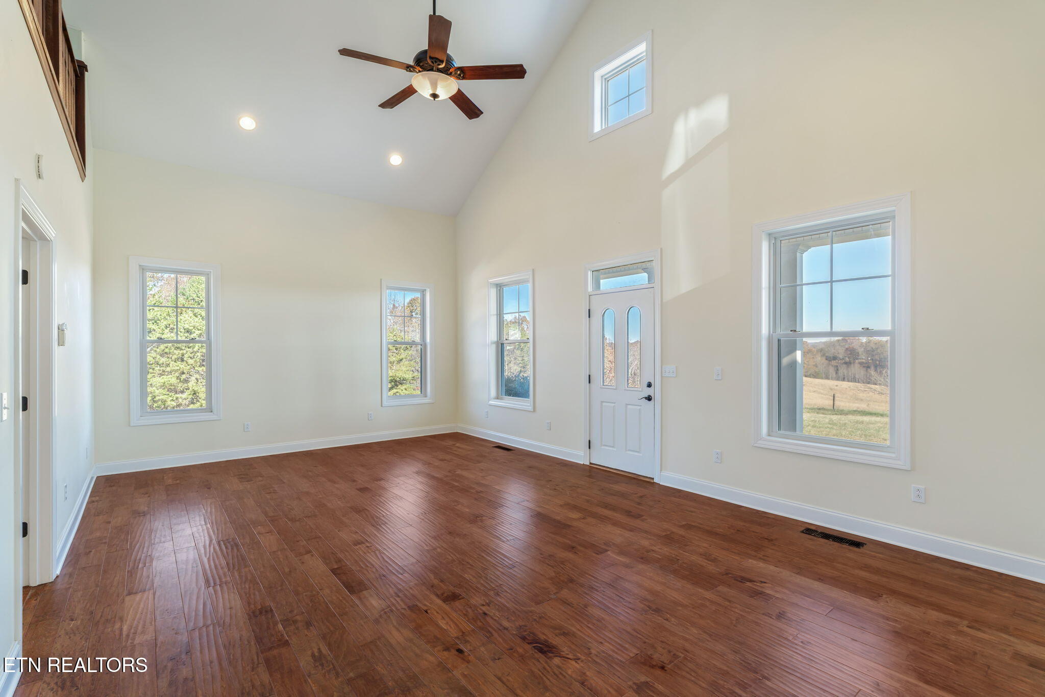 321 Peach Orchard Road Clinton TN 37716