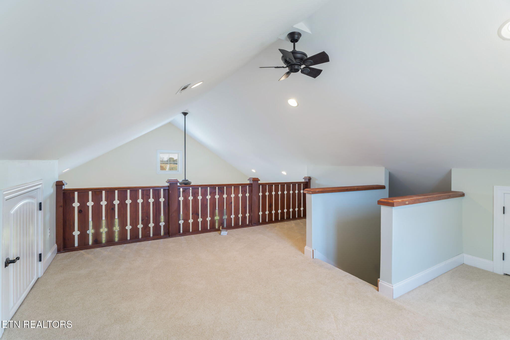 321 Peach Orchard Road Clinton TN 37716