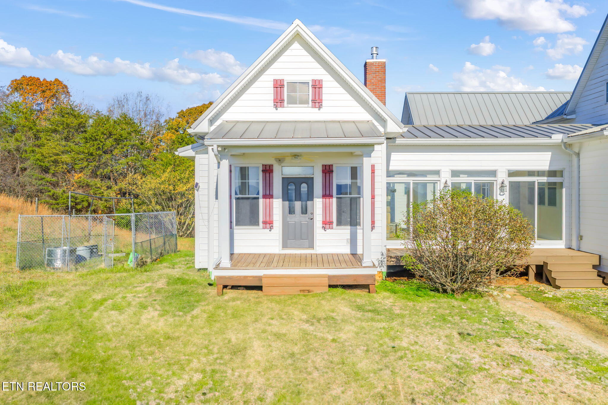 321 Peach Orchard Road Clinton TN 37716
