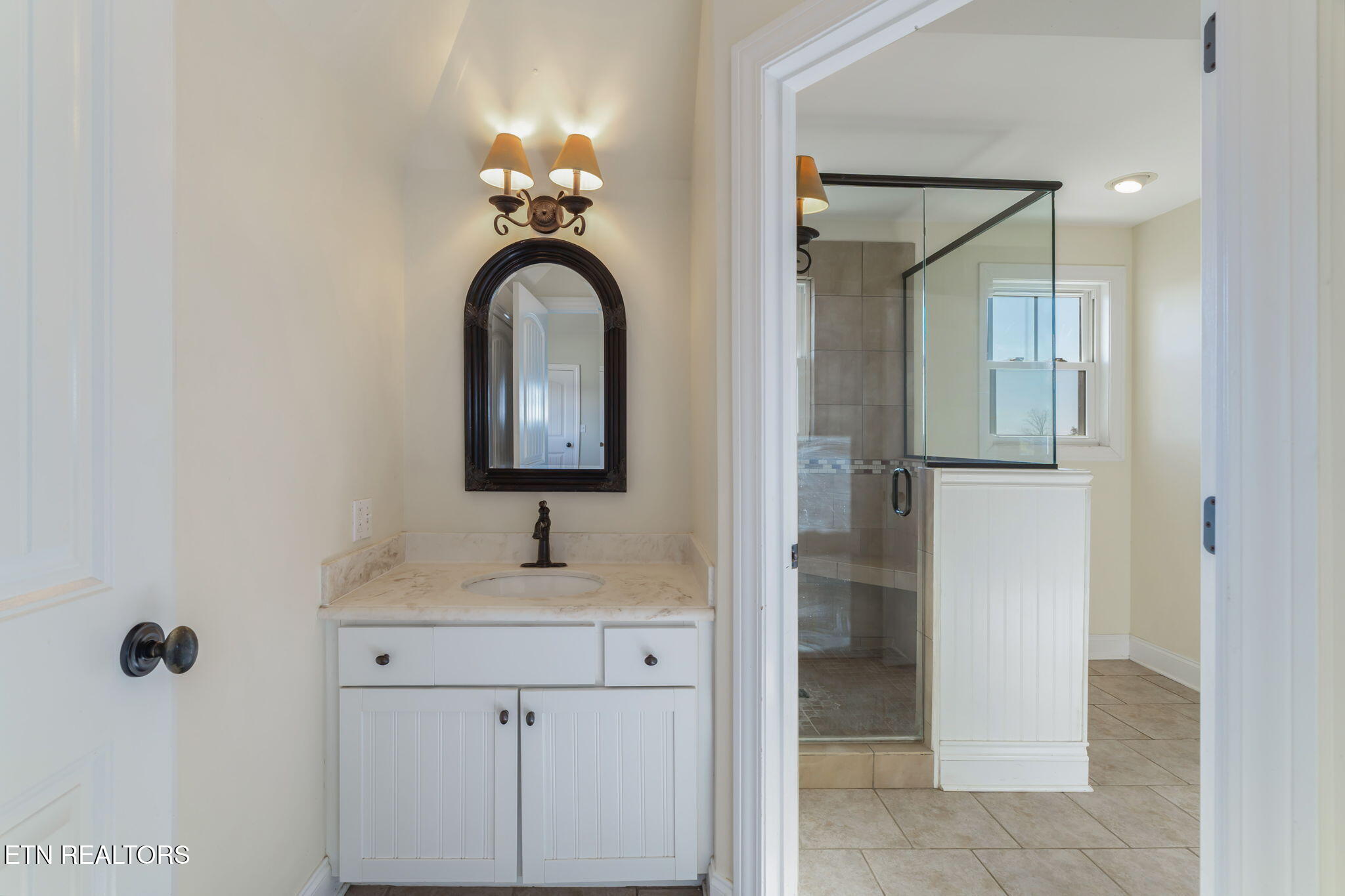321 Peach Orchard Road Clinton TN 37716