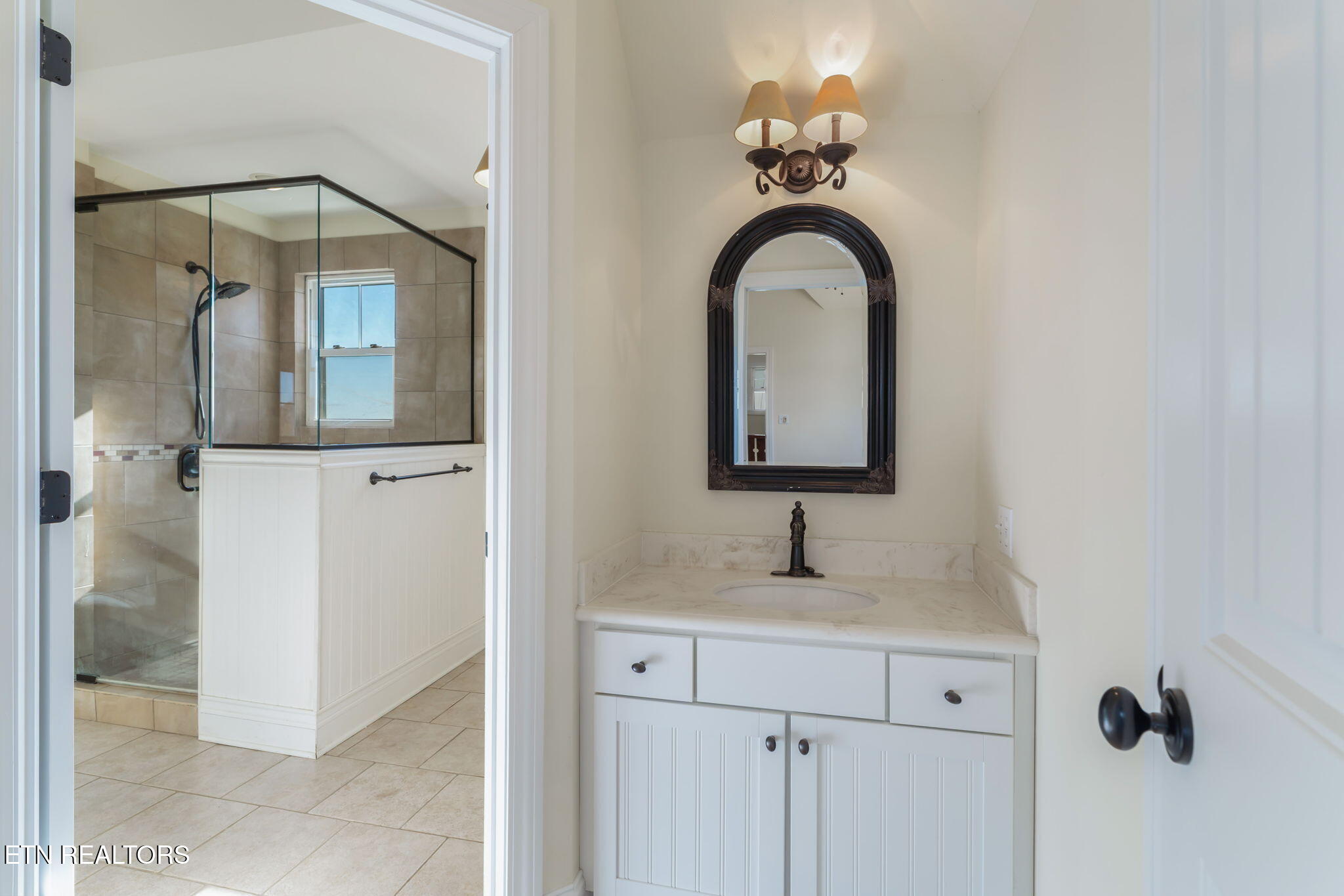 321 Peach Orchard Road Clinton TN 37716