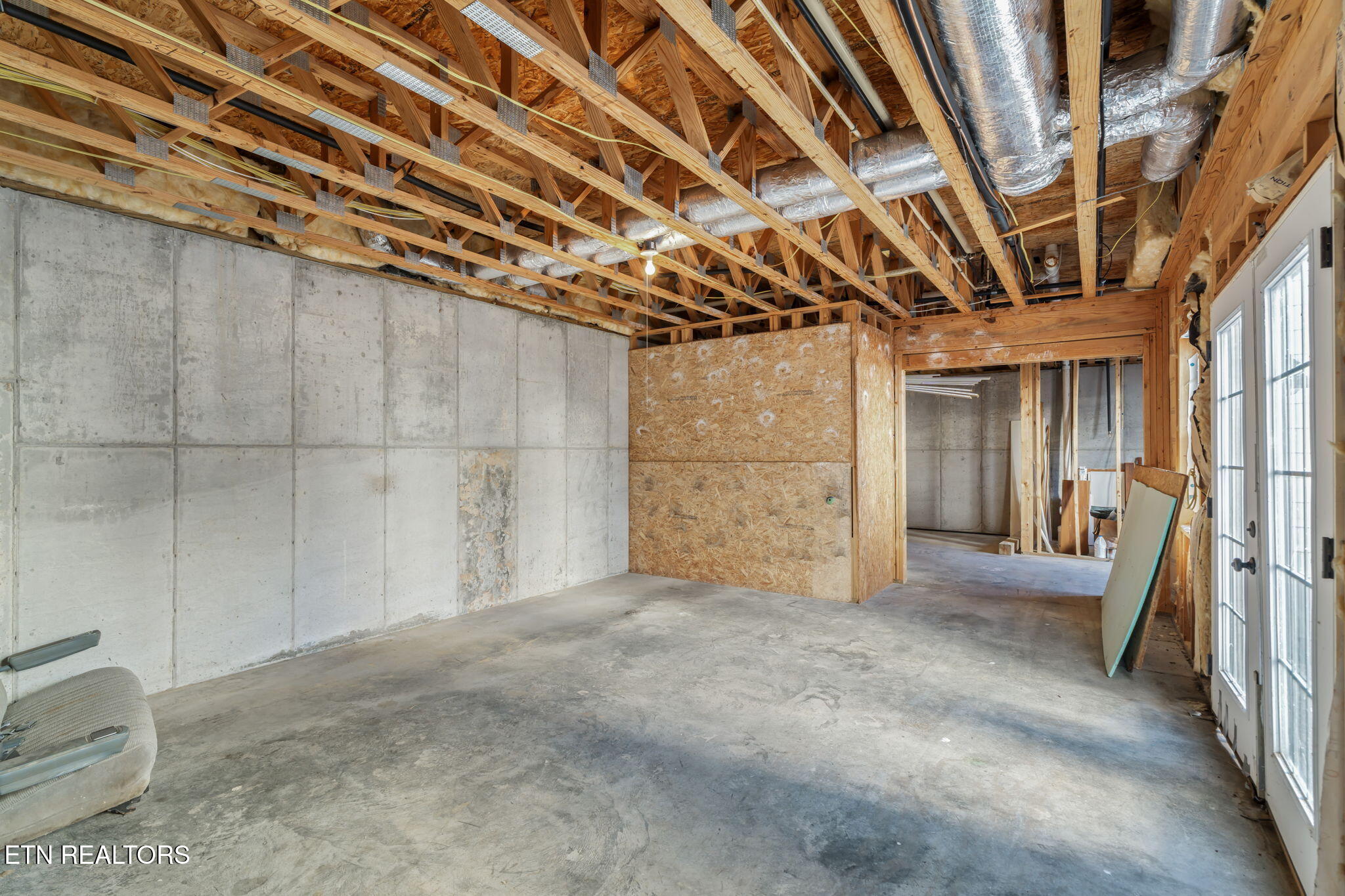 321 Peach Orchard Road Clinton TN 37716