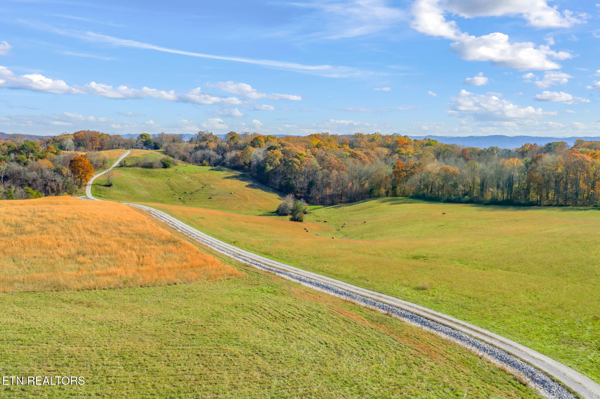 321 Peach Orchard Road Clinton TN 37716