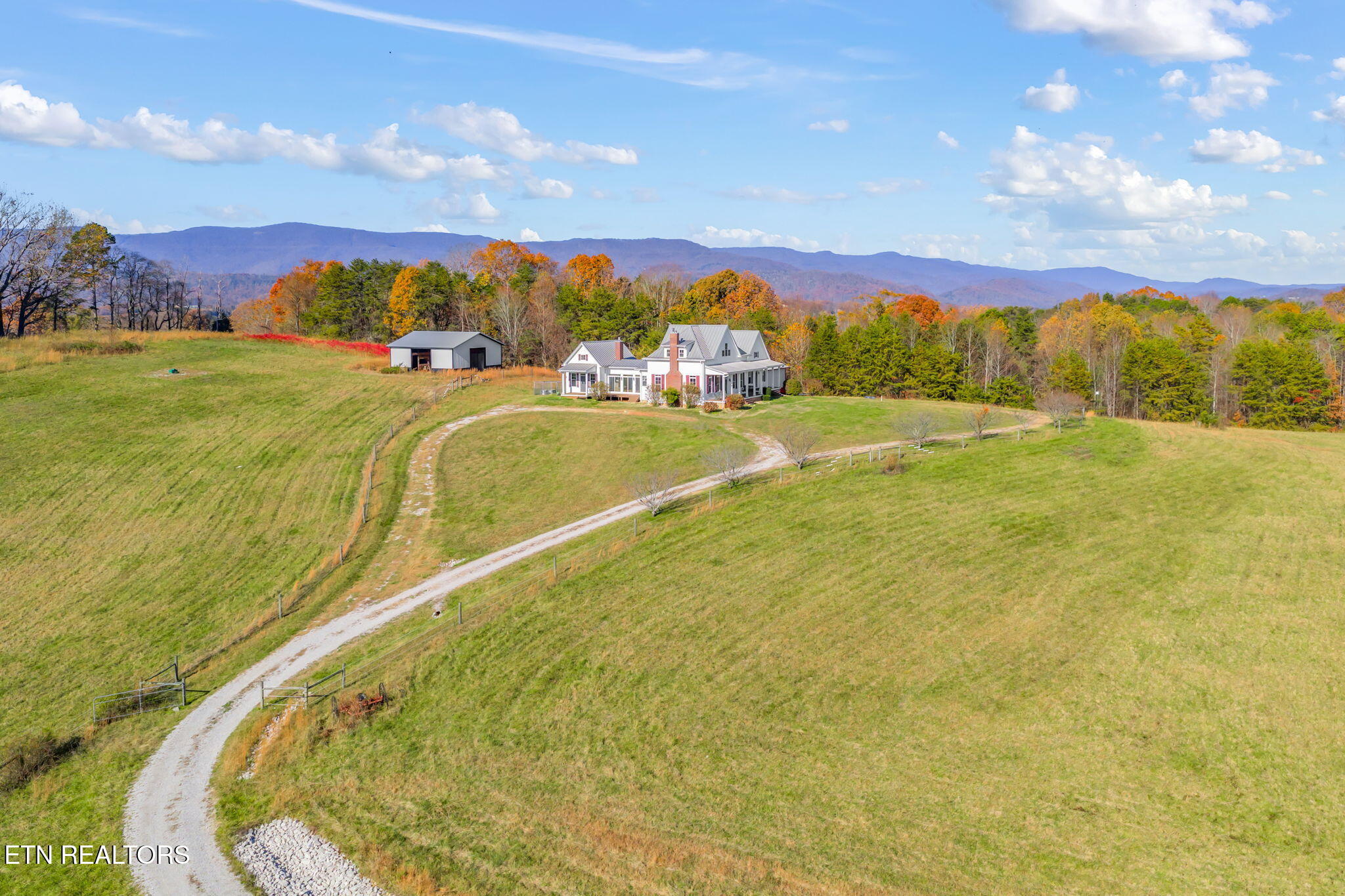 321 Peach Orchard Road Clinton TN 37716