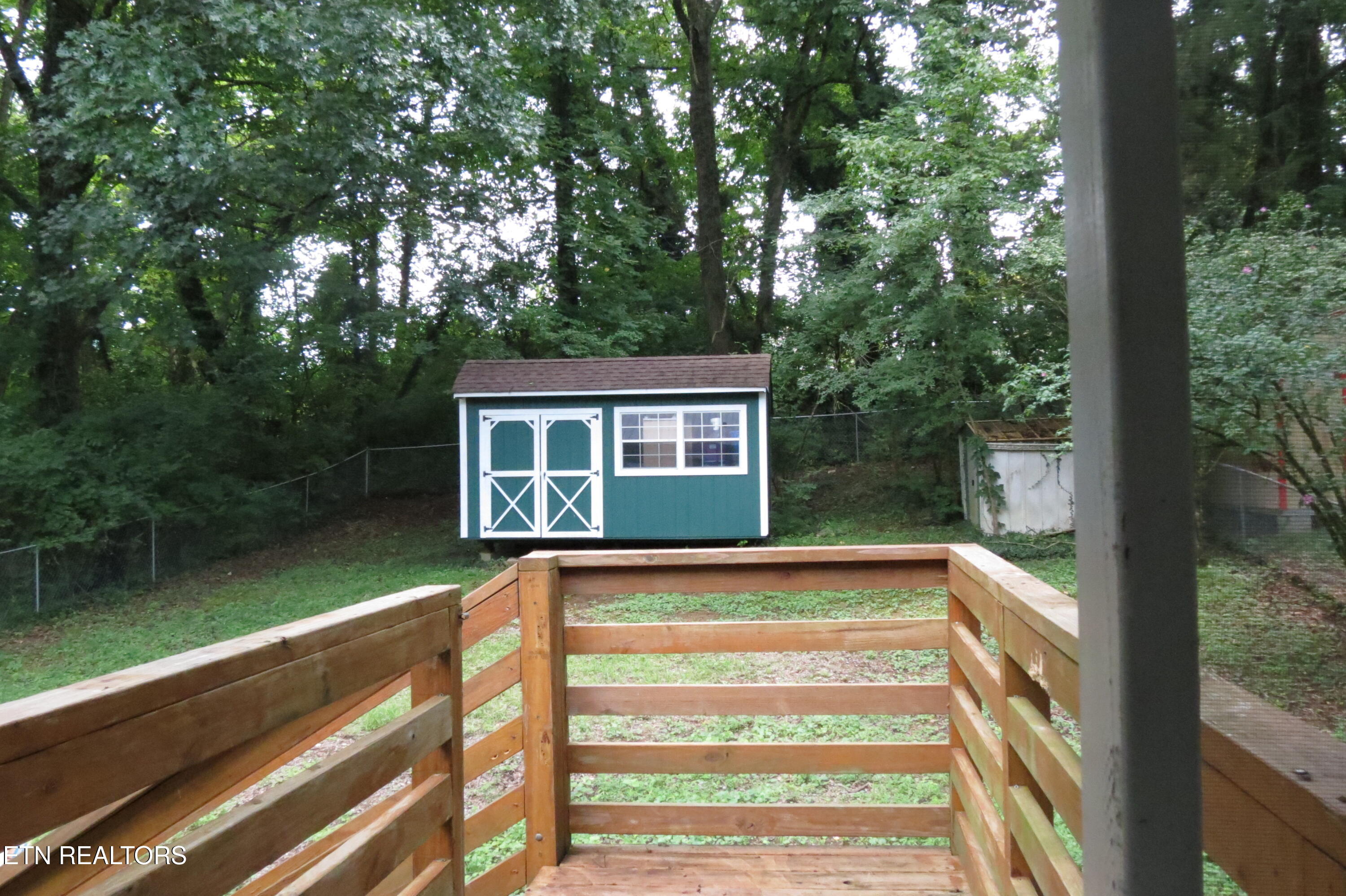 122 Atlanta Road Oak Ridge TN 37830