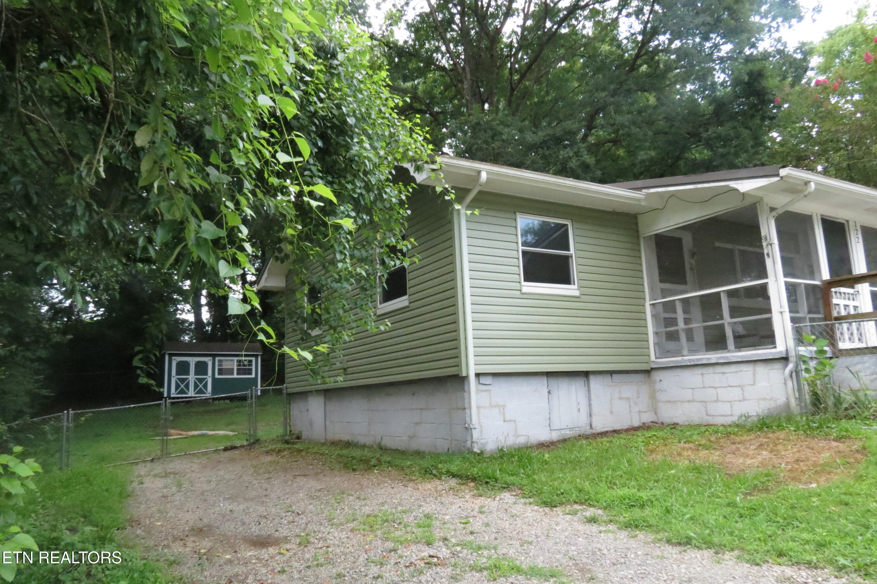 122 Atlanta Road Oak Ridge TN 37830