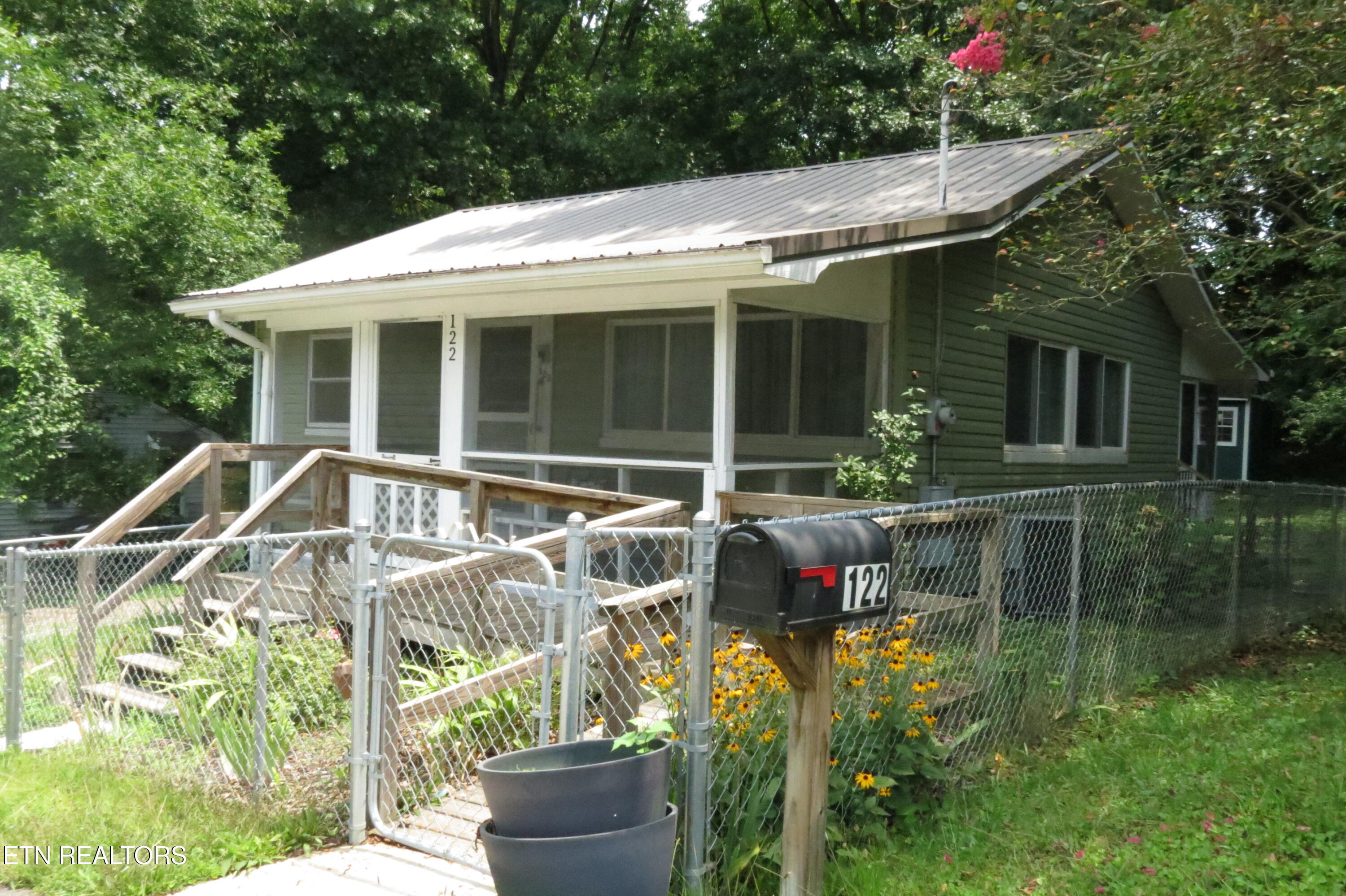 122 Atlanta Road Oak Ridge TN 37830