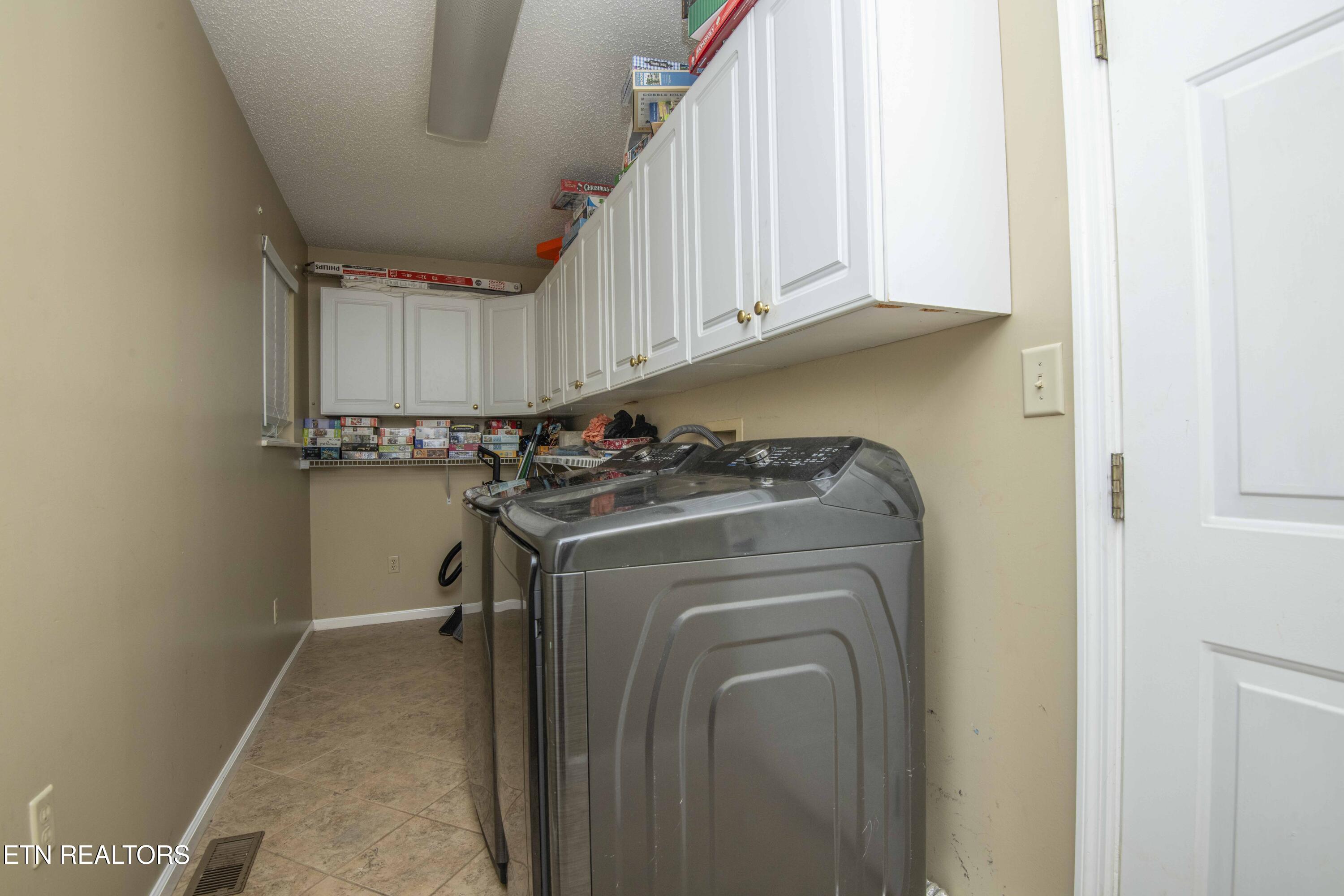 104 Blackberry Ridge Drive Lenoir City TN 37772