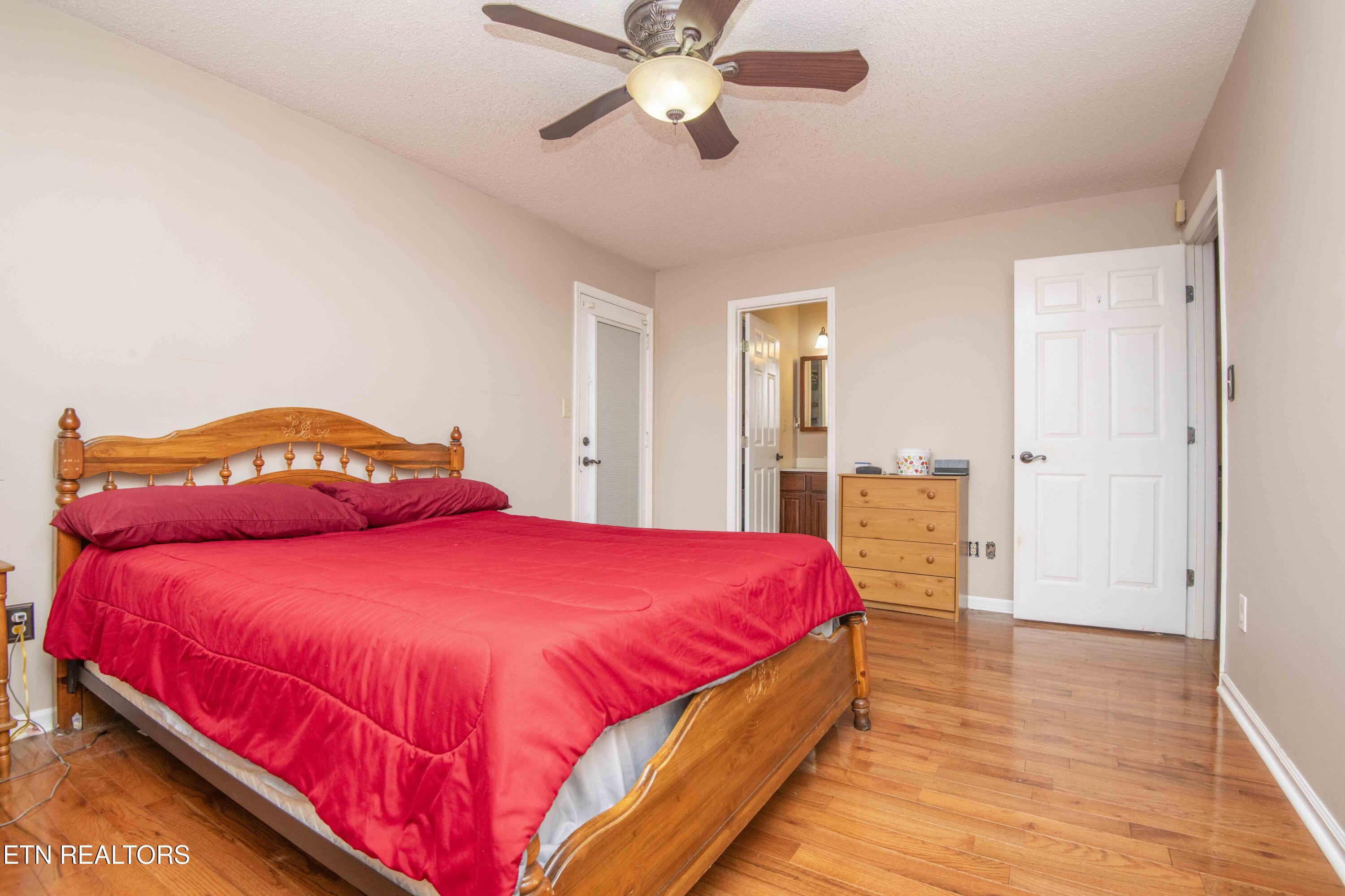 104 Blackberry Ridge Drive Lenoir City TN 37772