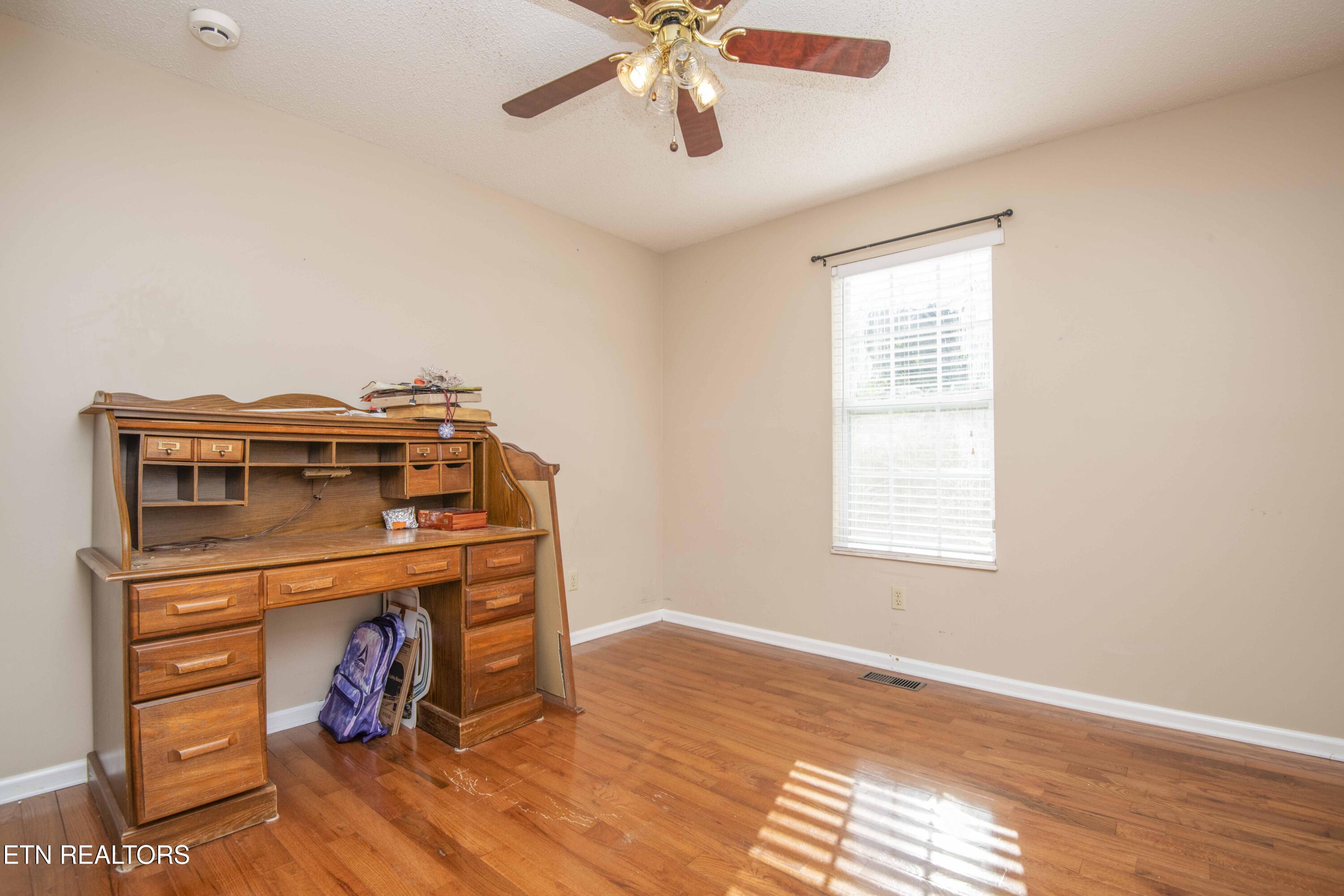 104 Blackberry Ridge Drive Lenoir City TN 37772