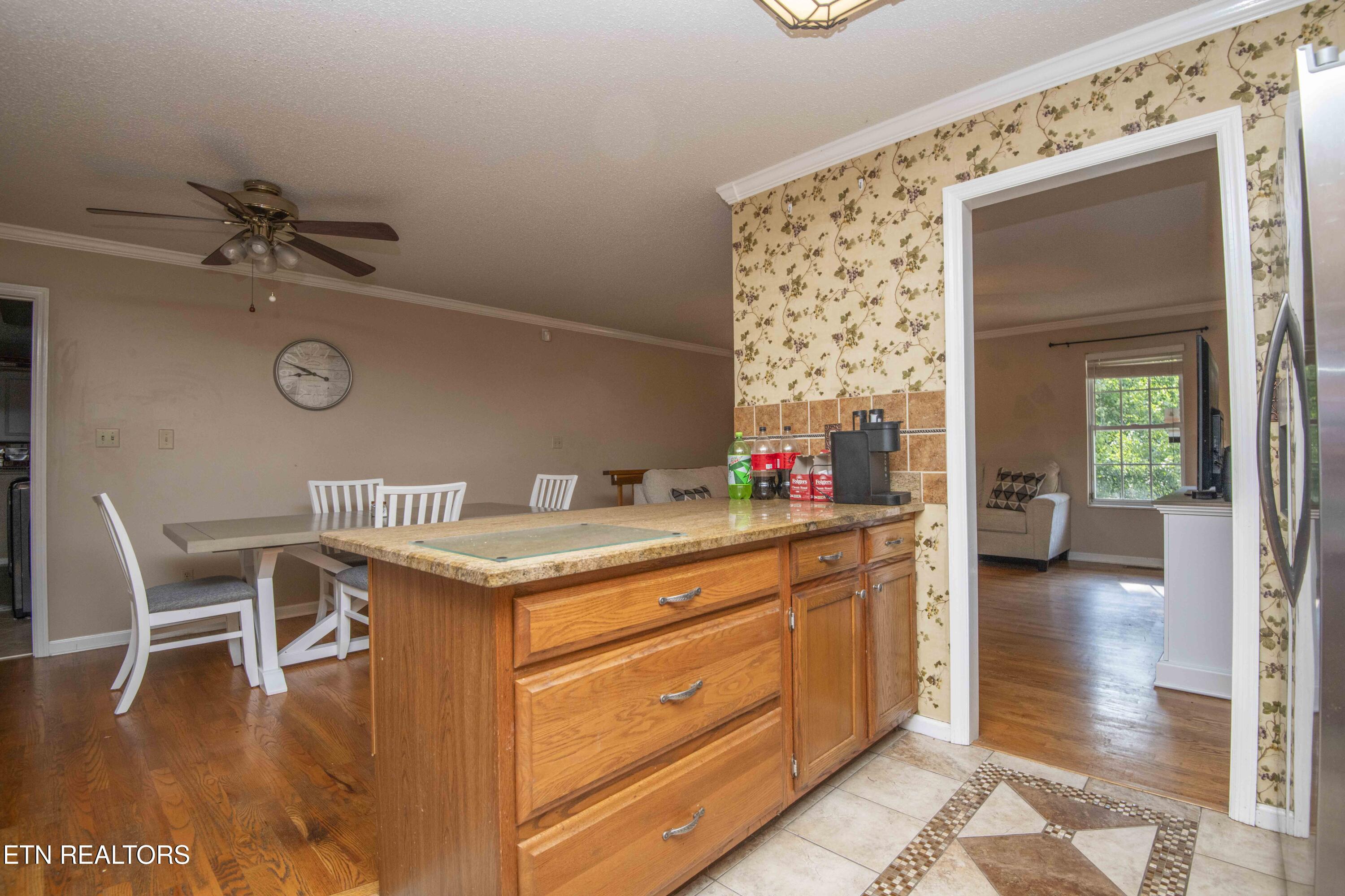 104 Blackberry Ridge Drive Lenoir City TN 37772