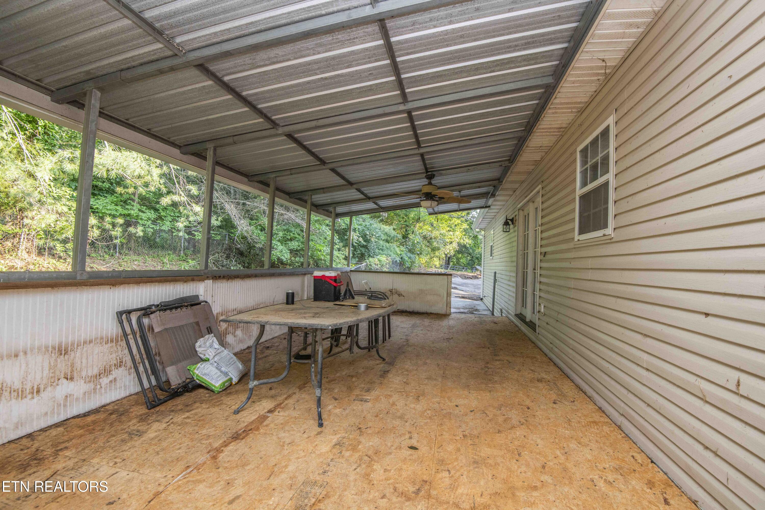 104 Blackberry Ridge Drive Lenoir City TN 37772