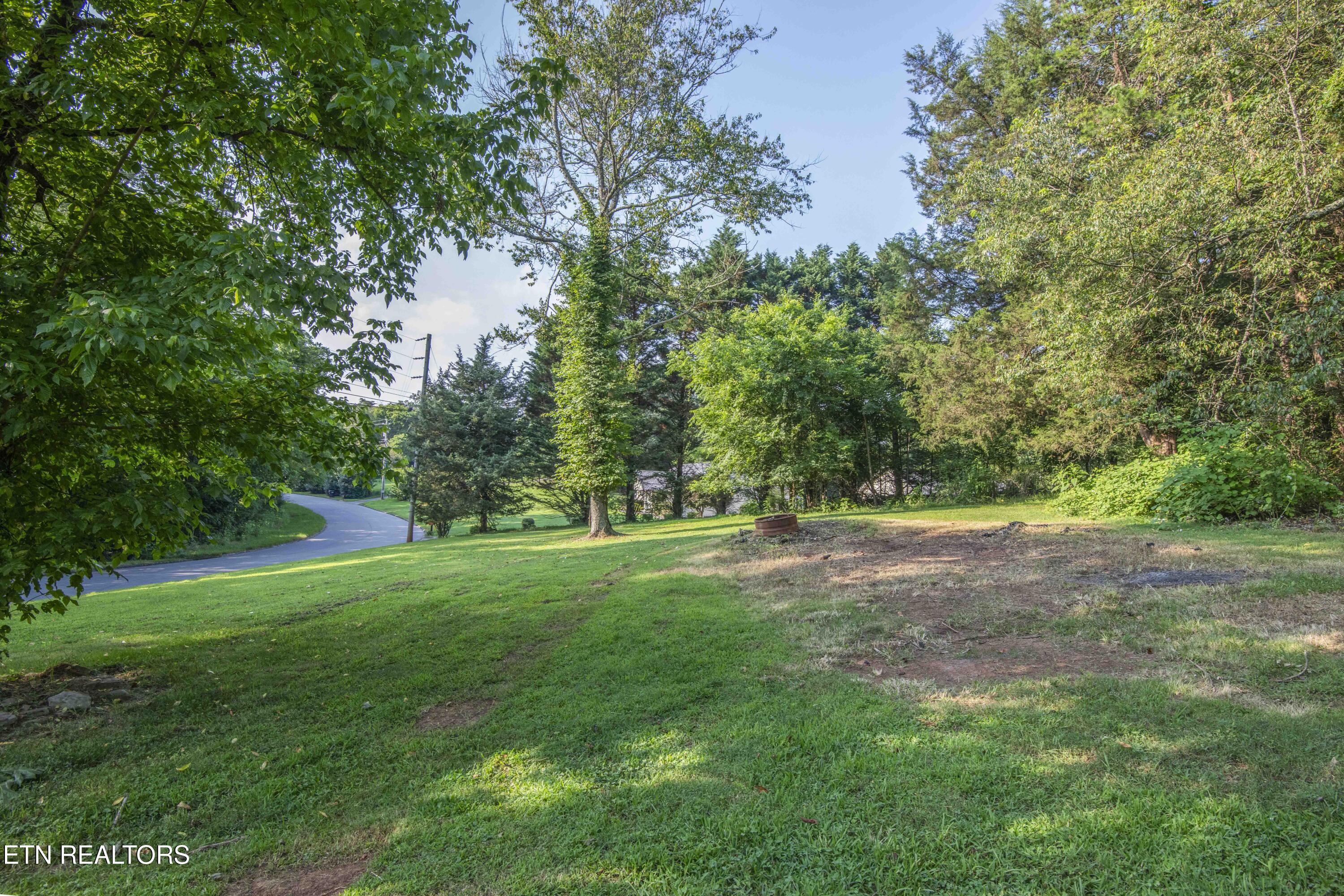 104 Blackberry Ridge Drive Lenoir City TN 37772