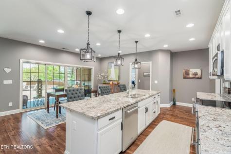 12619 Sailpointe Lane Knoxville TN 37922
