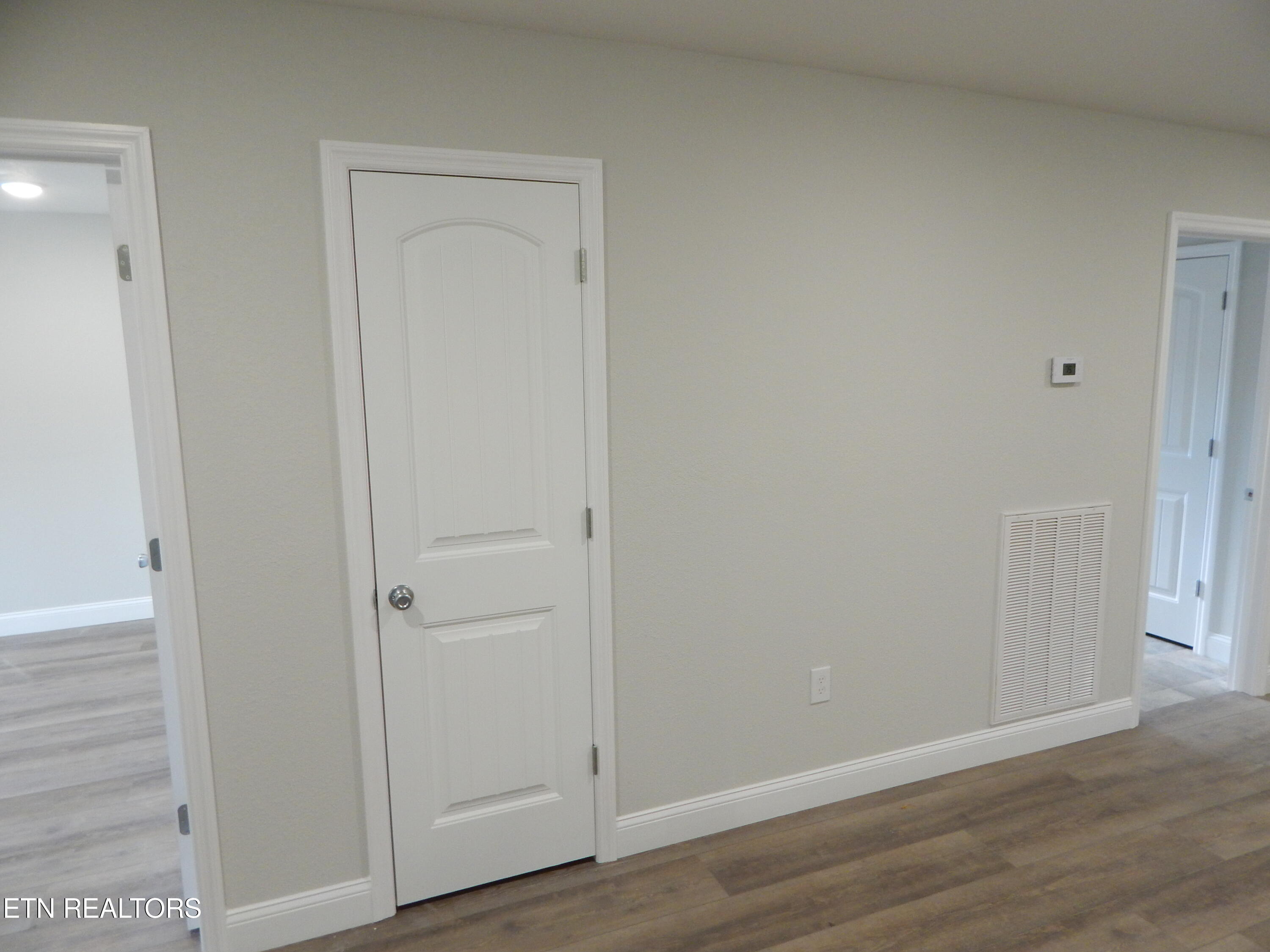 201 Kelsey Street Etowah TN 37331