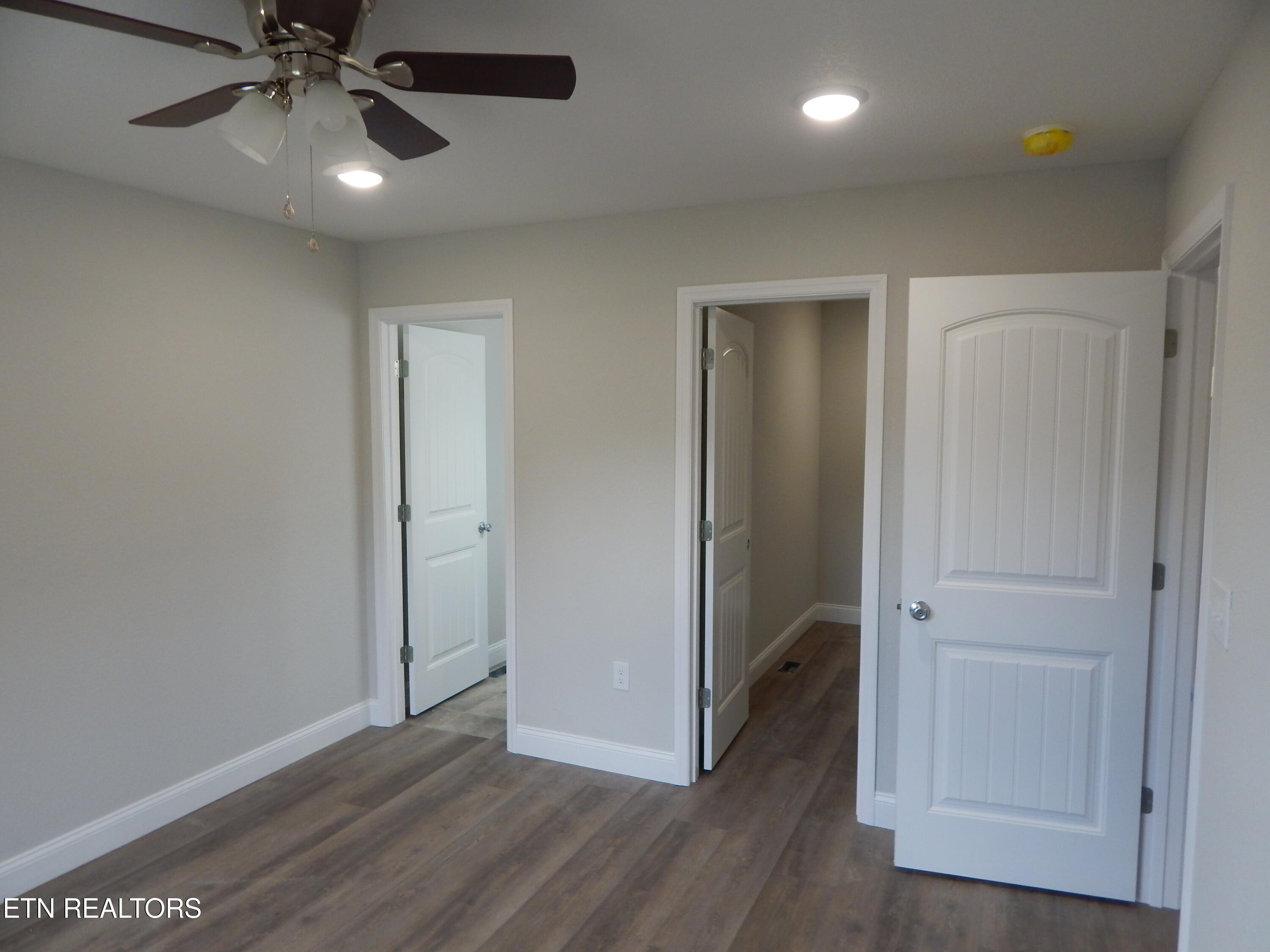 201 Kelsey Street Etowah TN 37331