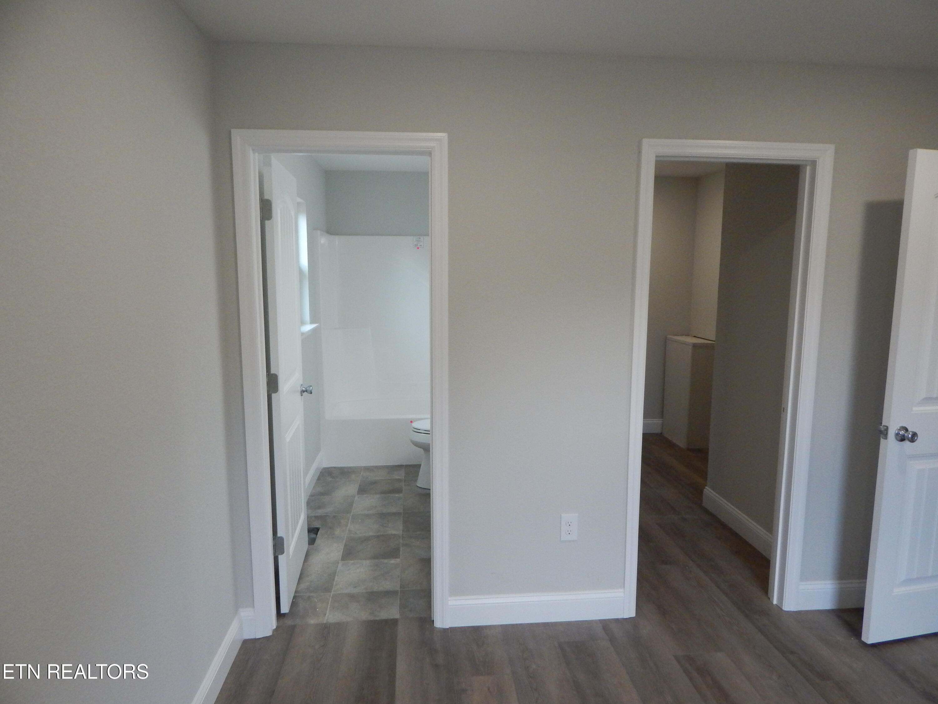 201 Kelsey Street Etowah TN 37331