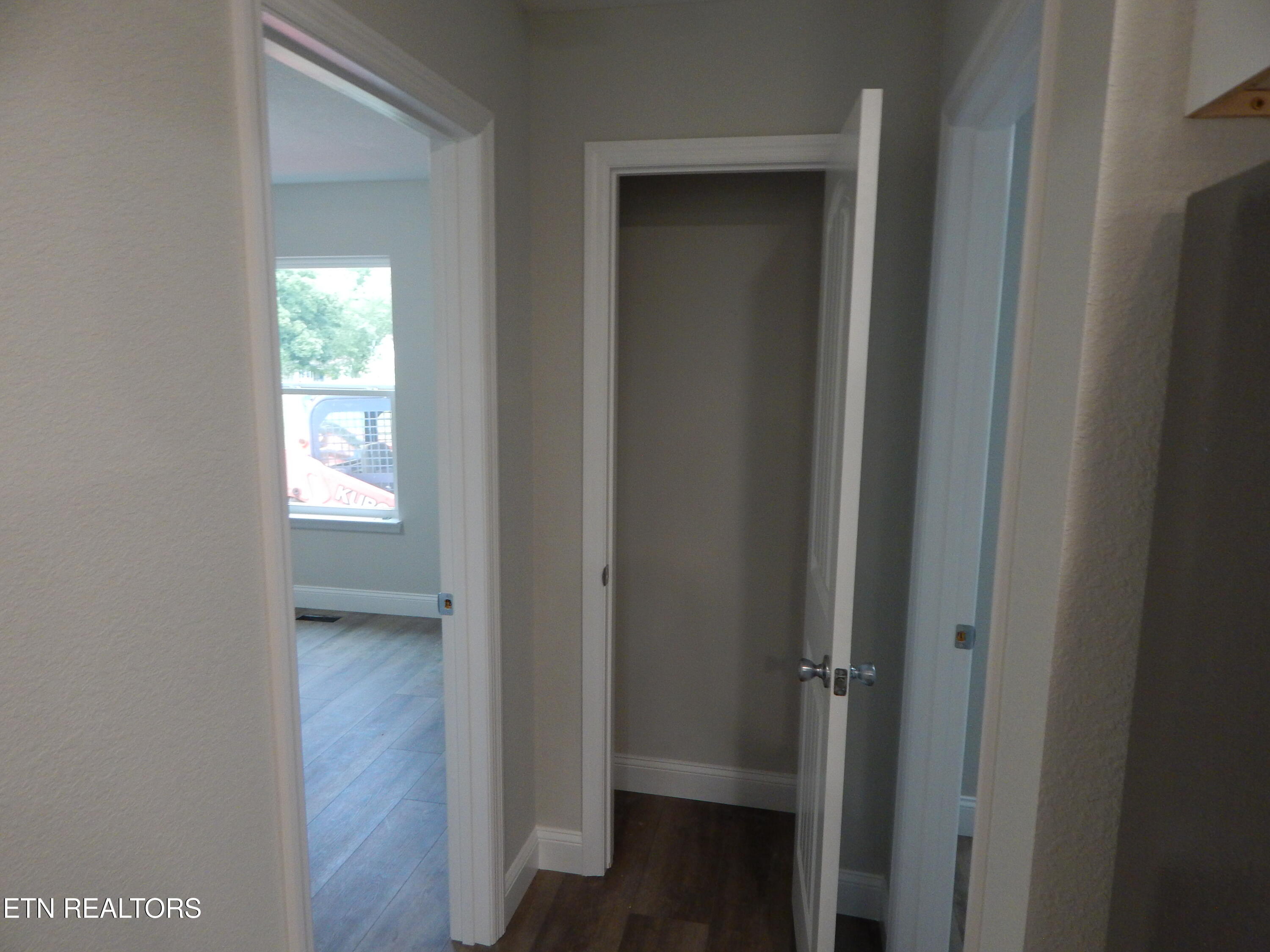 201 Kelsey Street Etowah TN 37331