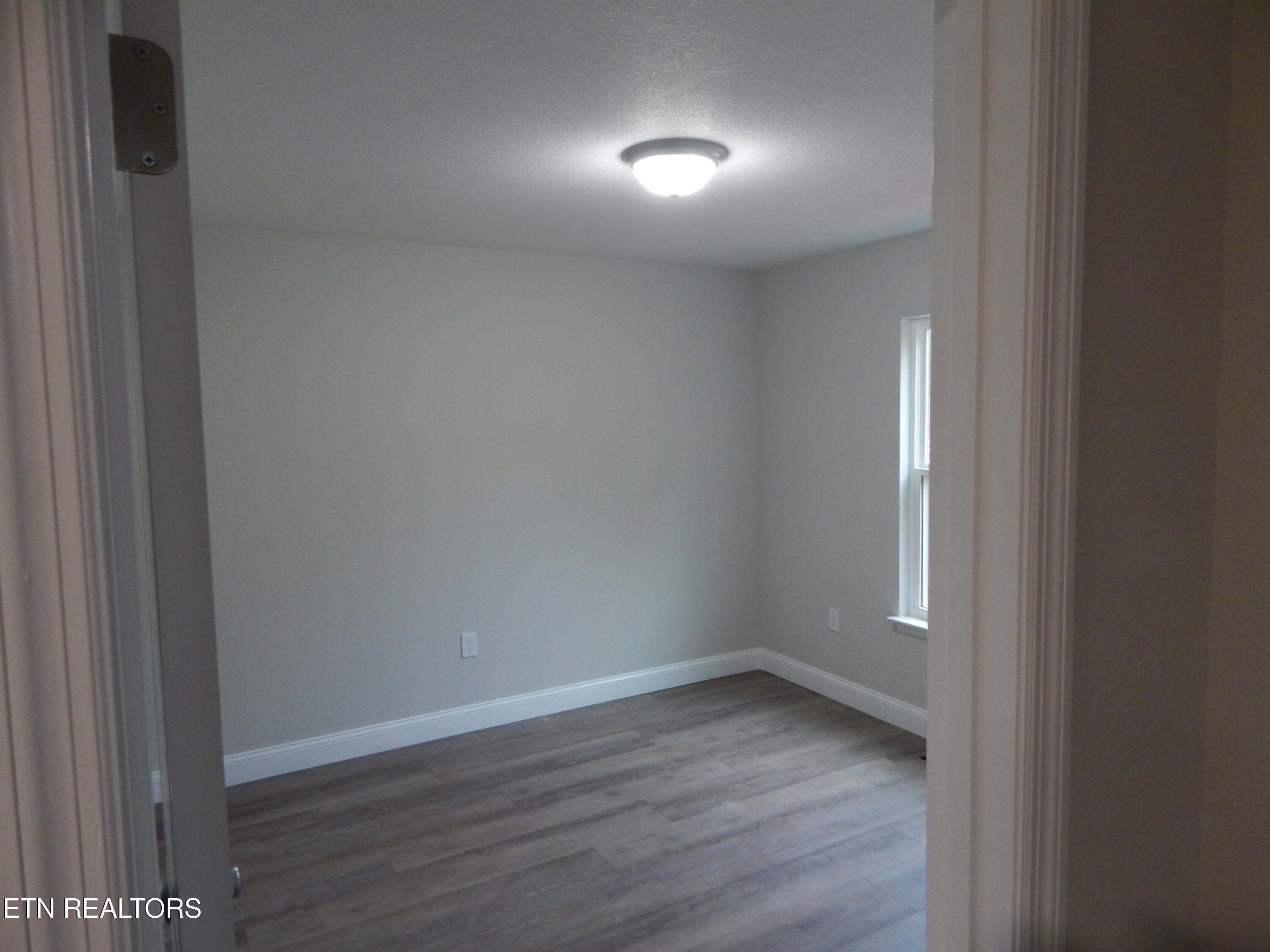 201 Kelsey Street Etowah TN 37331