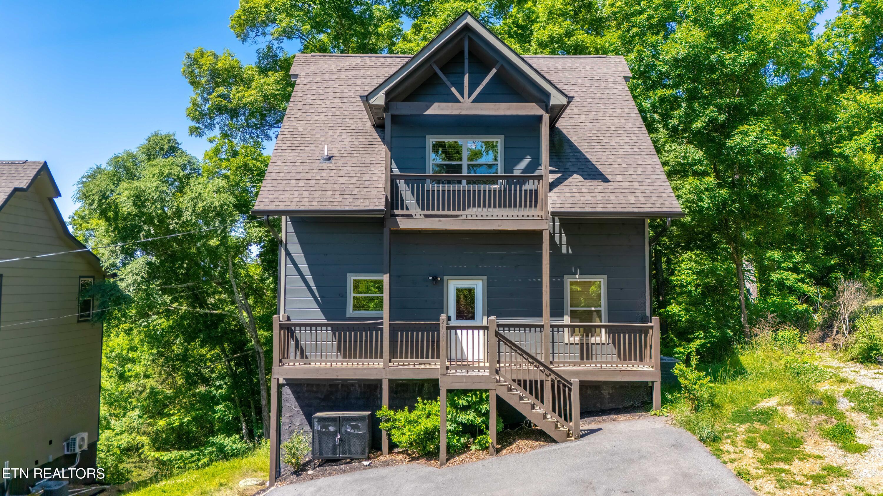 2127 Eagle Feather Drive Sevierville TN 37876
