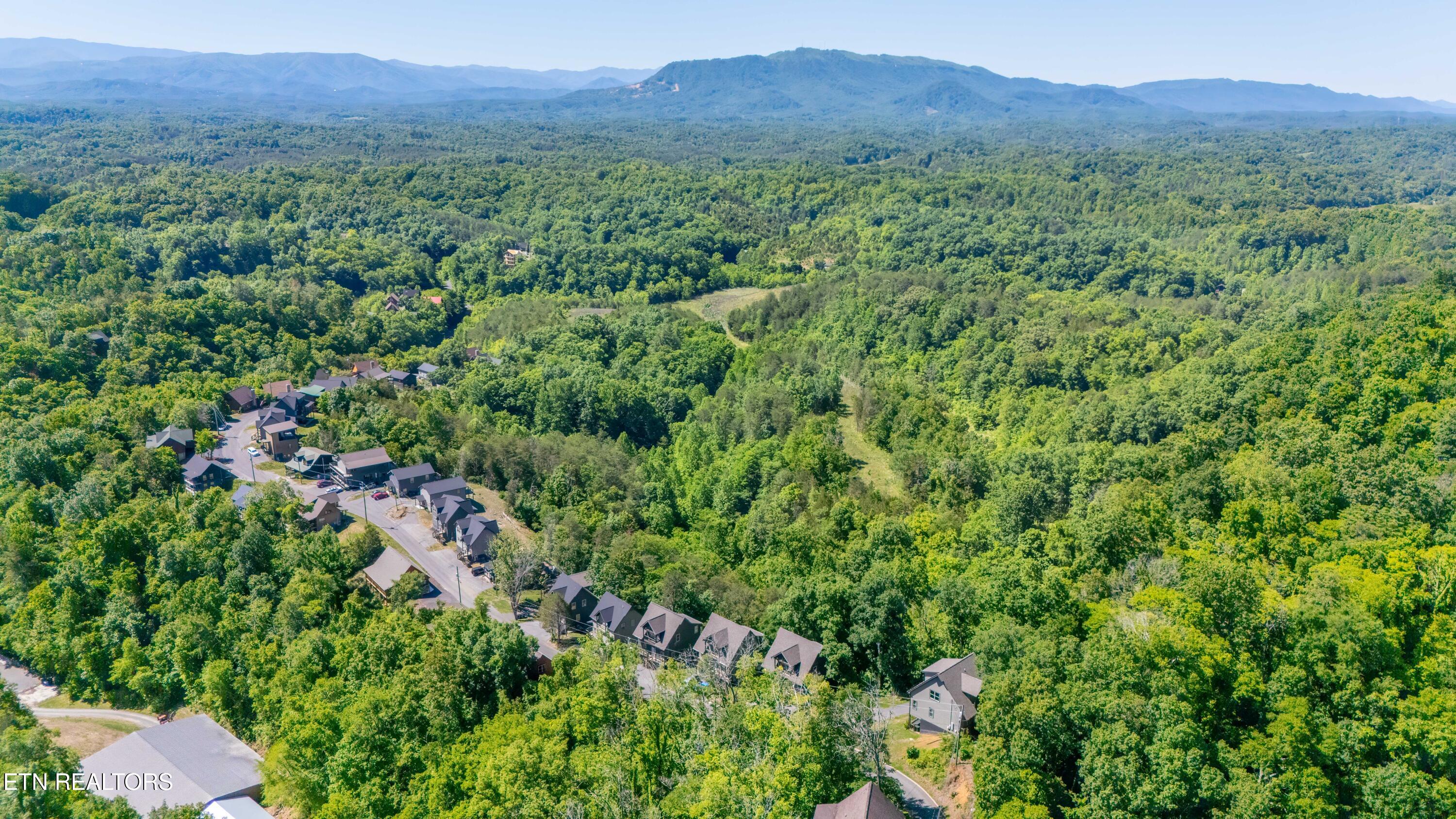 2127 Eagle Feather Drive Sevierville TN 37876