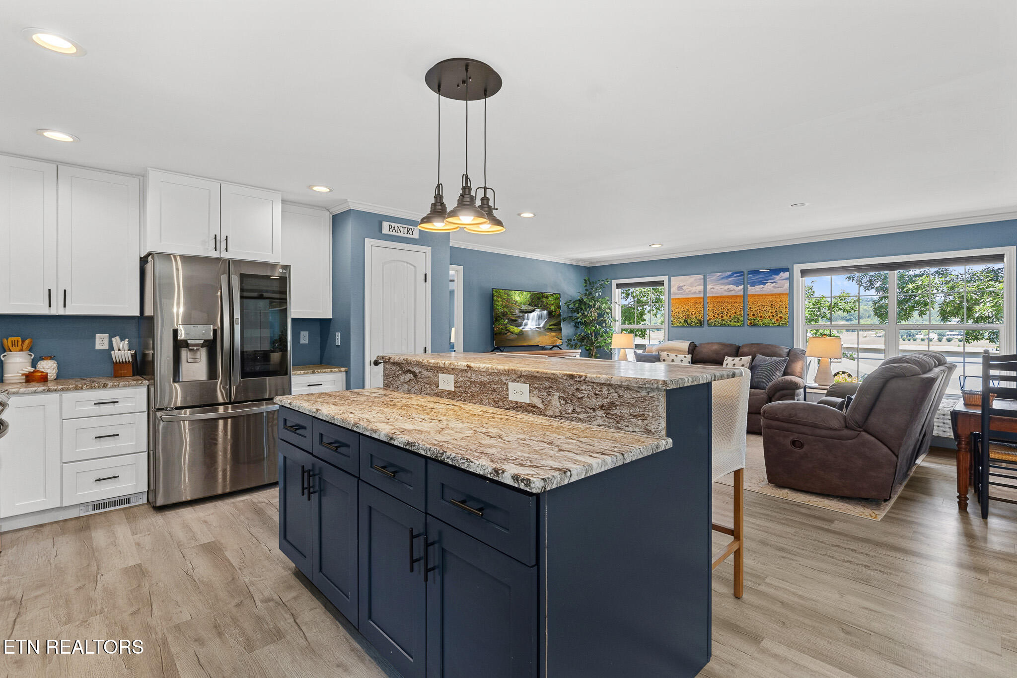 2023 Paradise Hills Road Dandridge TN 37725