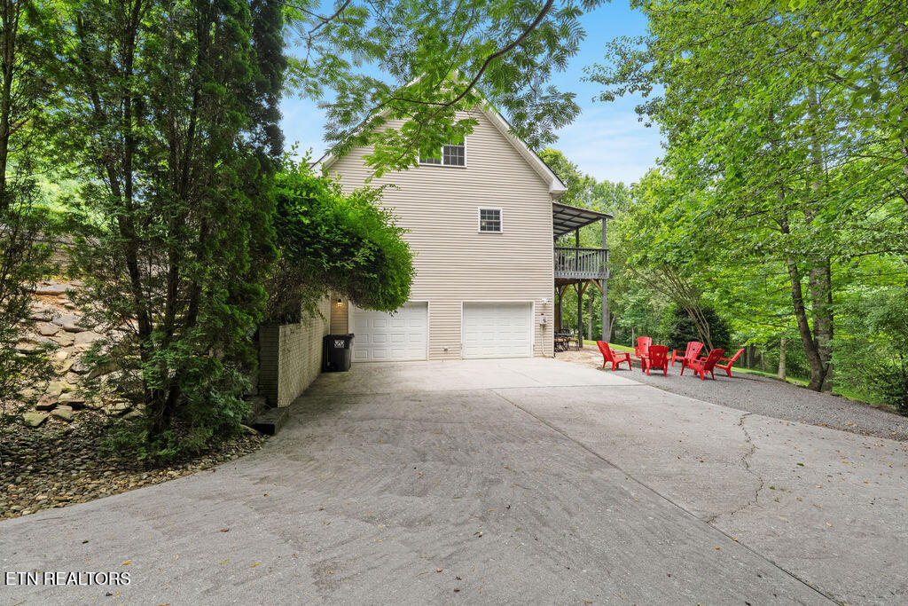 210 Wahuhu Lane Loudon TN 37774