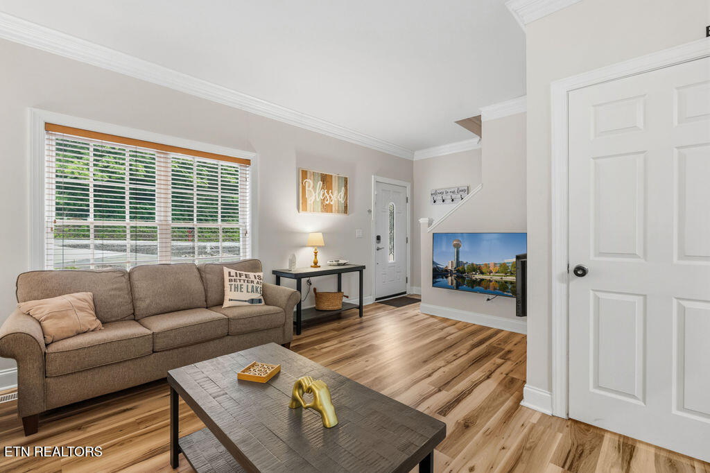 210 Wahuhu Lane Loudon TN 37774