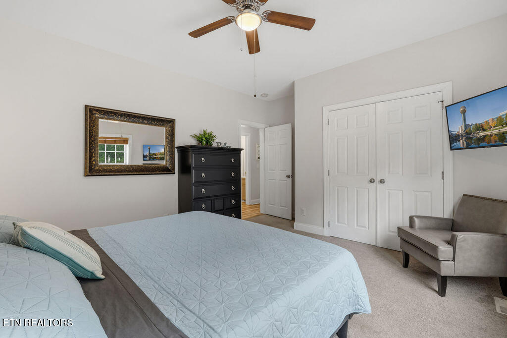210 Wahuhu Lane Loudon TN 37774