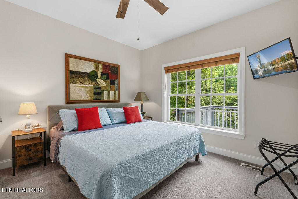 210 Wahuhu Lane Loudon TN 37774