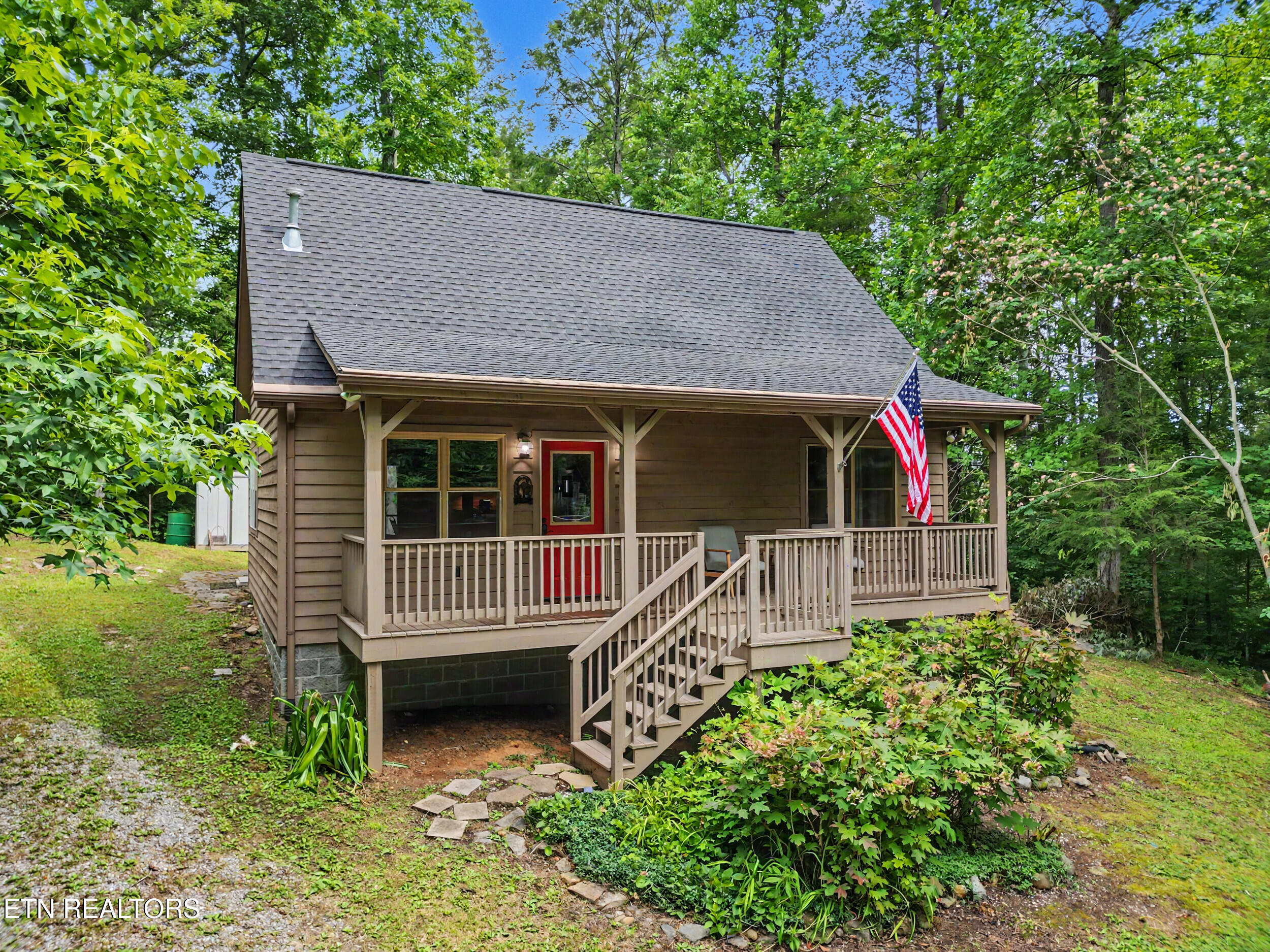 1006 Dry Valley Road Townsend TN 37882
