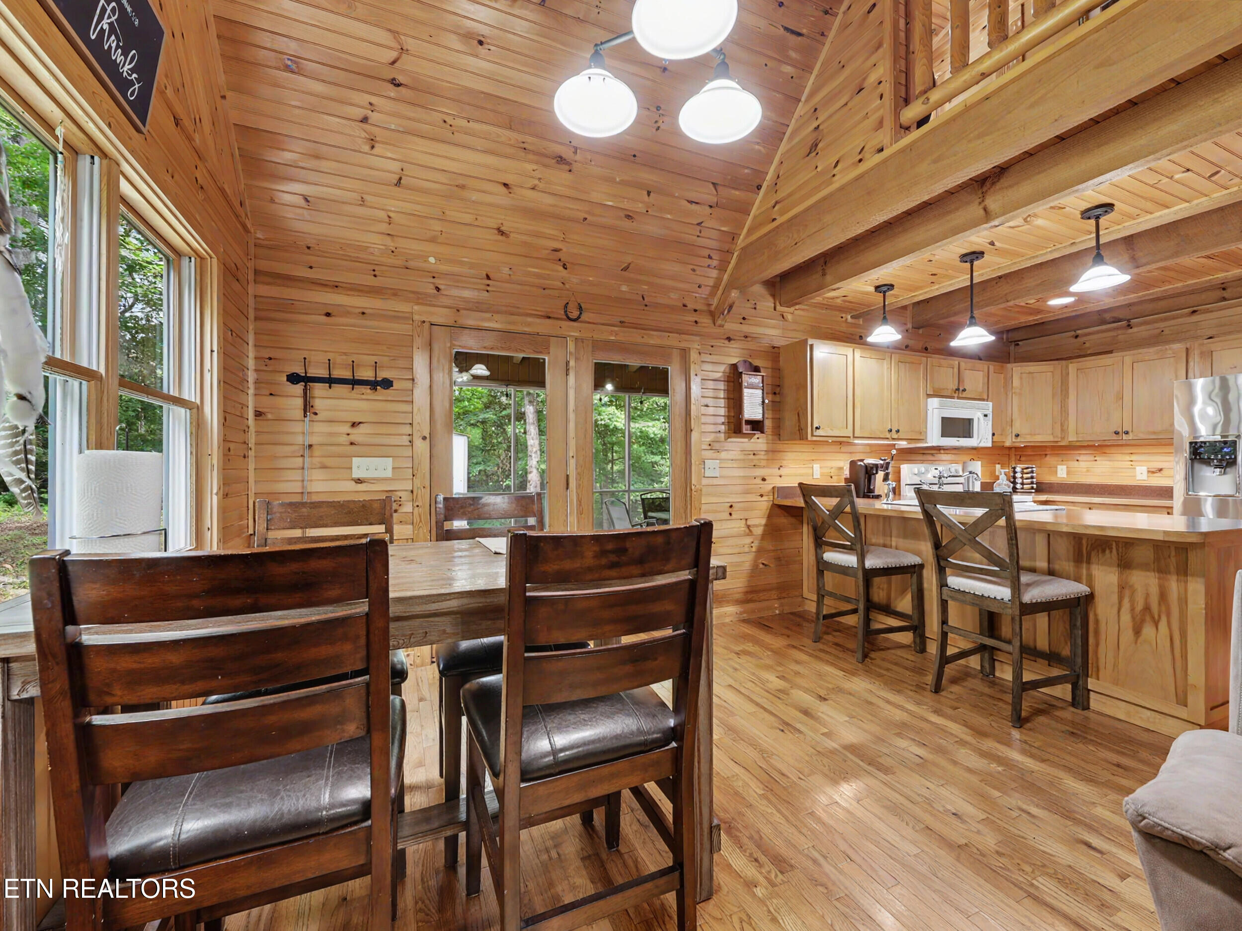 1006 Dry Valley Road Townsend TN 37882