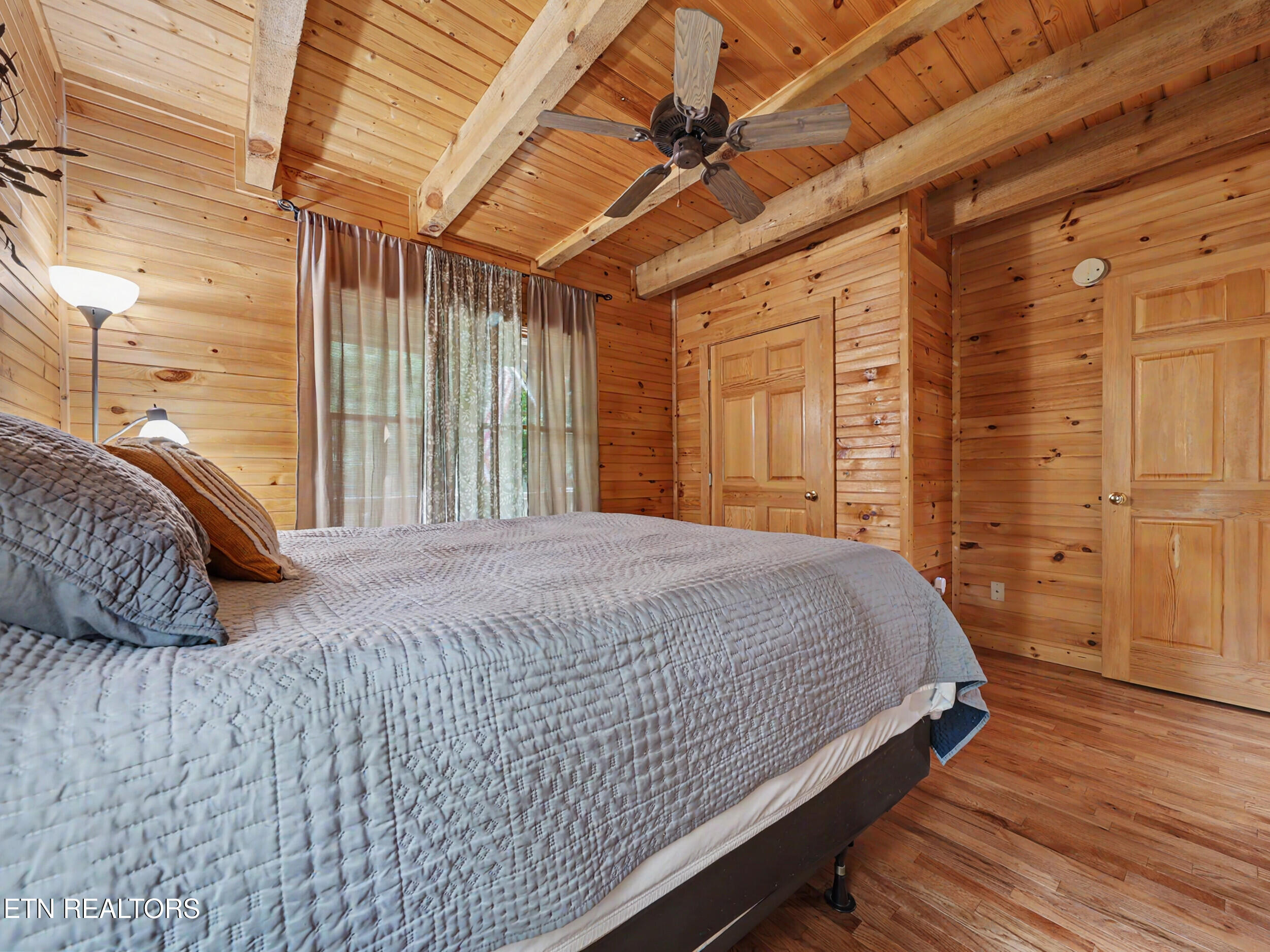 1006 Dry Valley Road Townsend TN 37882
