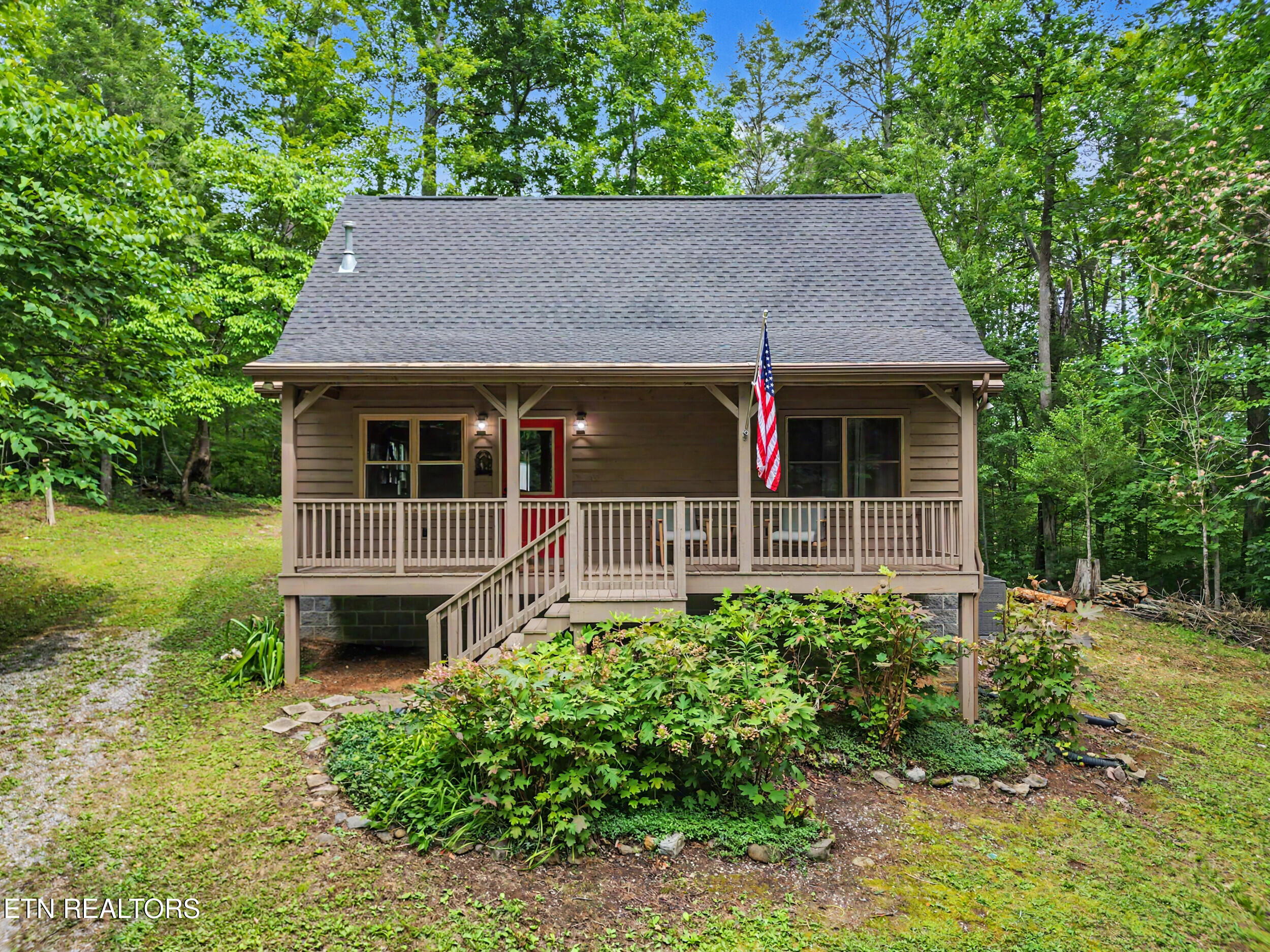 1006 Dry Valley Road Townsend TN 37882