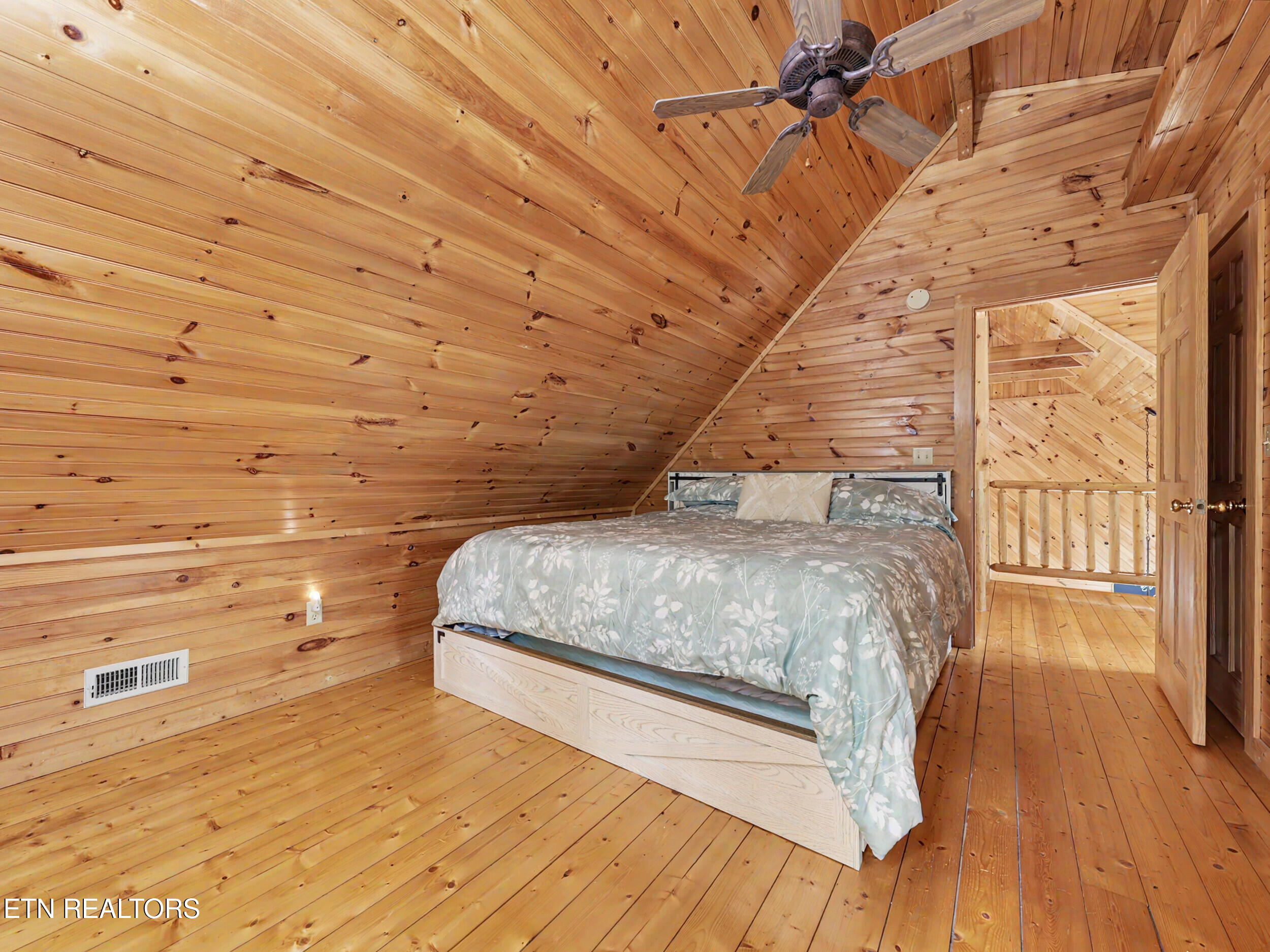 1006 Dry Valley Road Townsend TN 37882