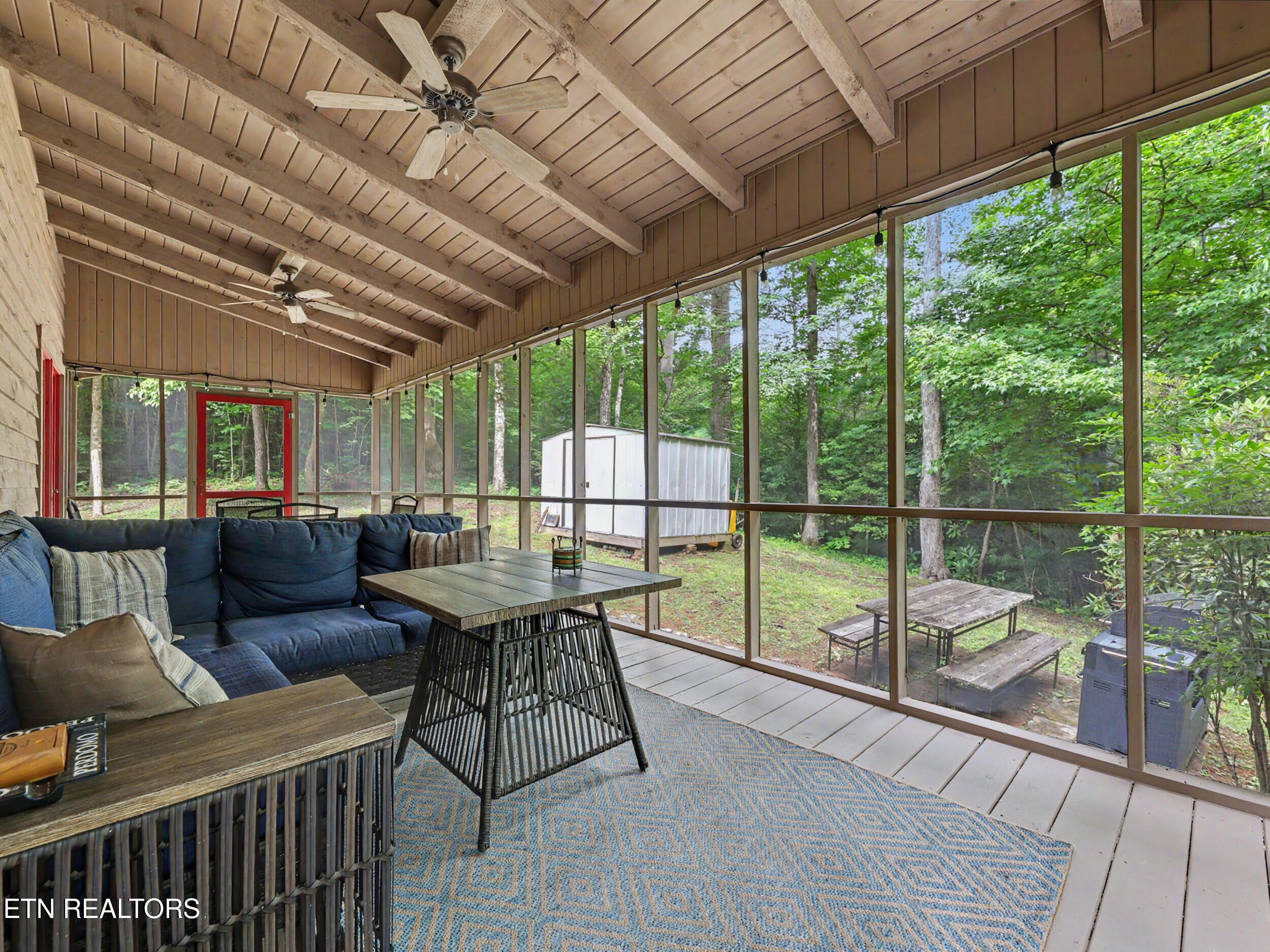 1006 Dry Valley Road Townsend TN 37882