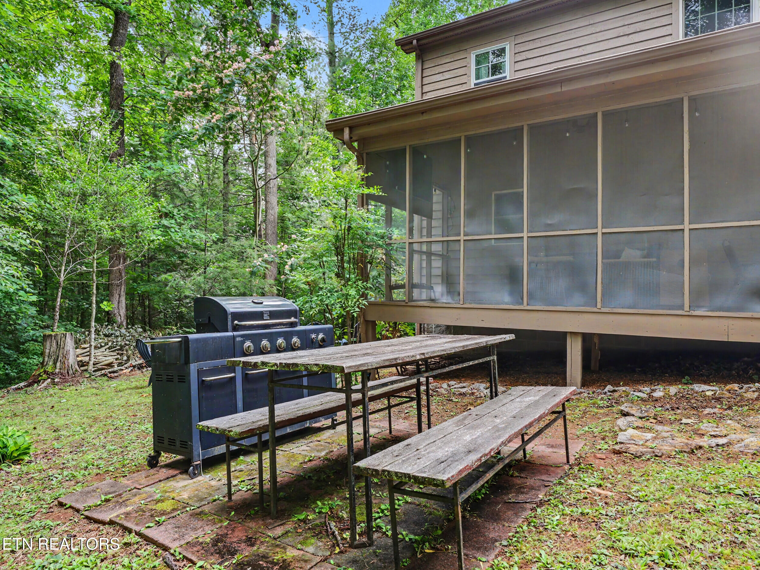 1006 Dry Valley Road Townsend TN 37882