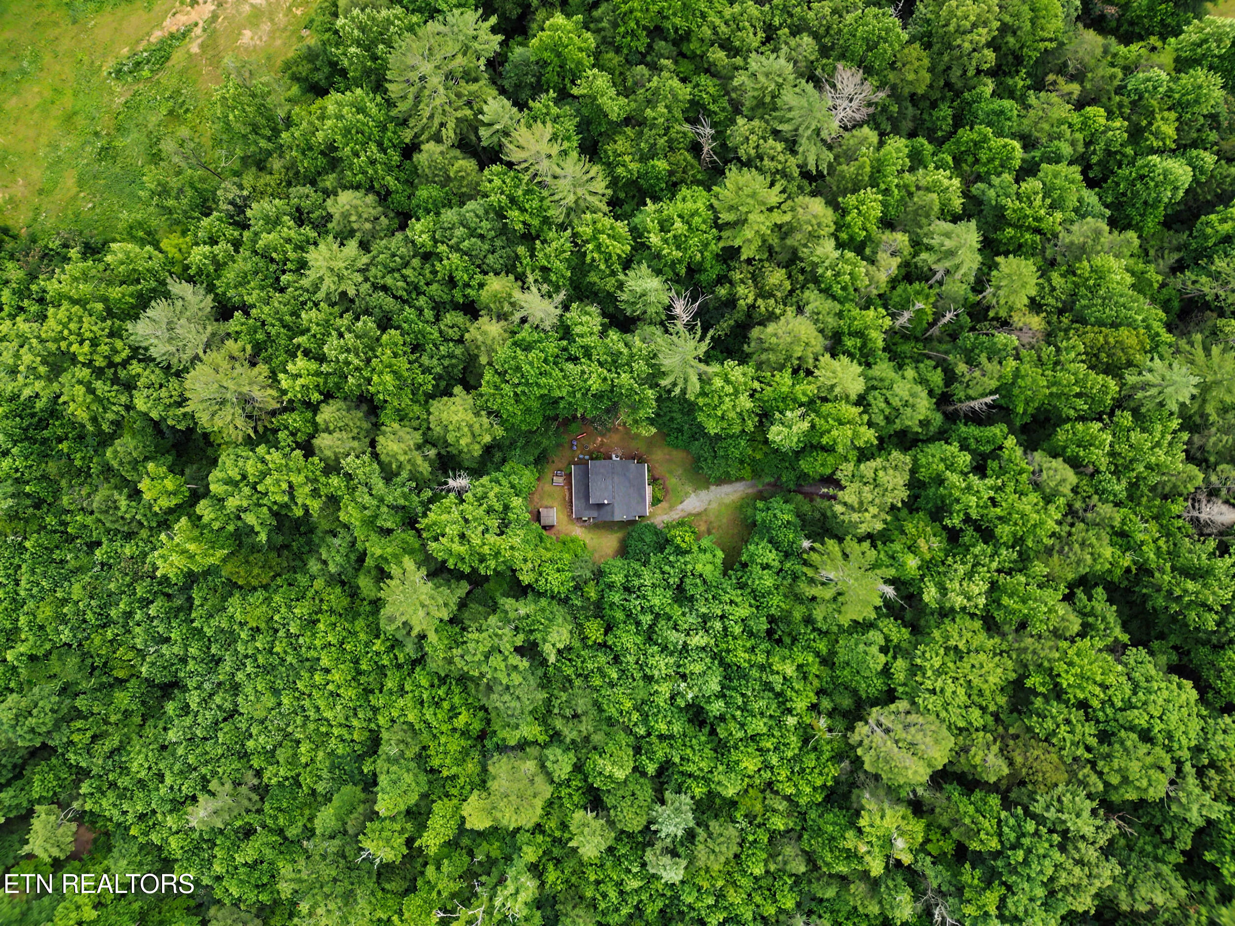 1006 Dry Valley Road Townsend TN 37882