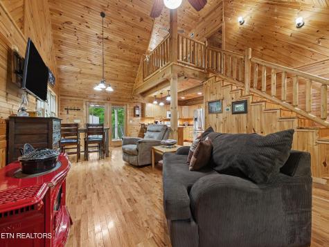 1006 Dry Valley Road Townsend TN 37882