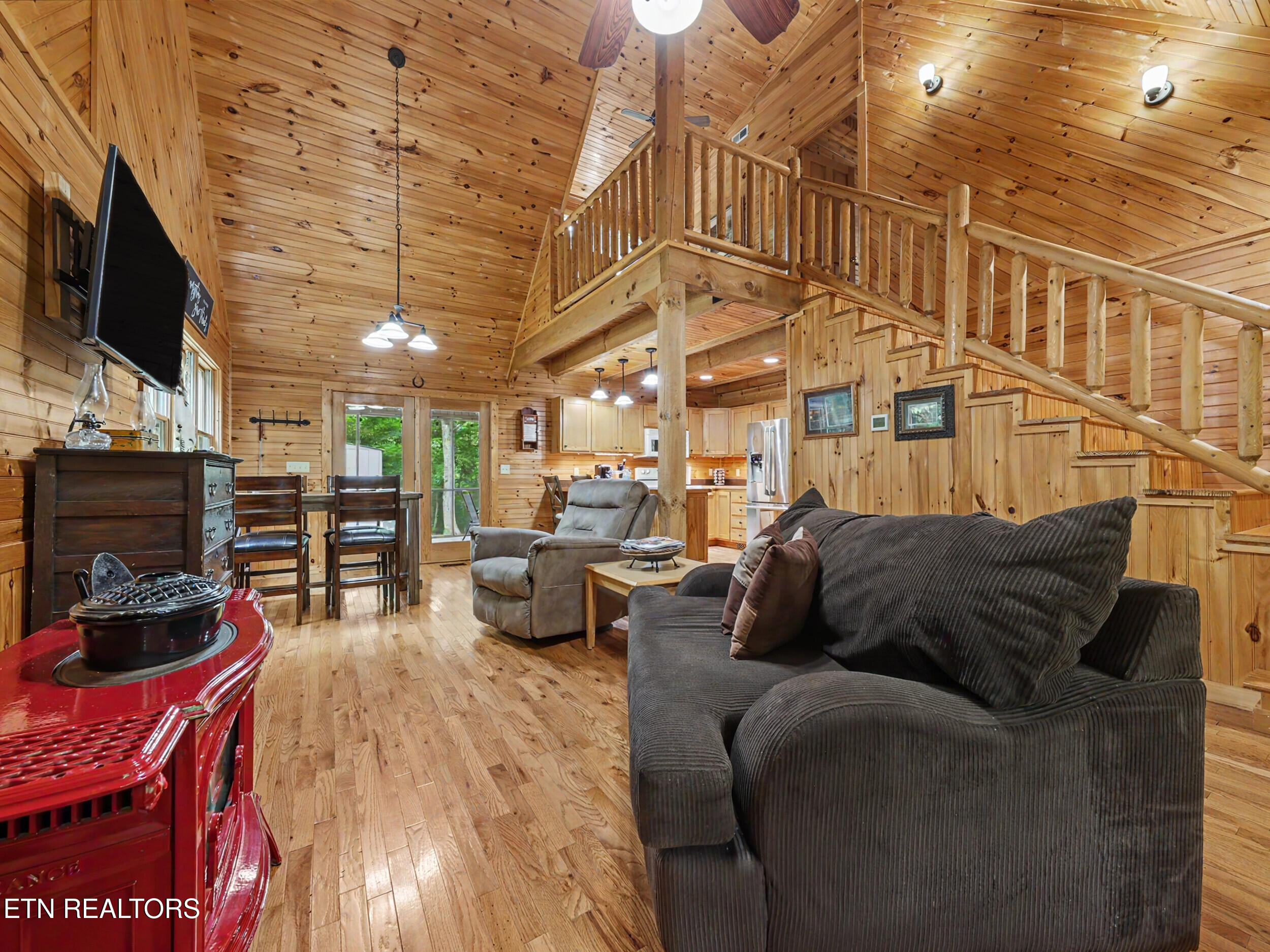 1006 Dry Valley Road Townsend TN 37882