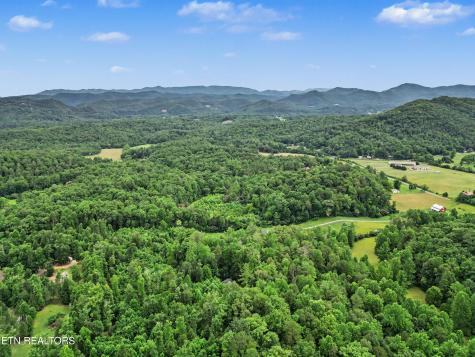 1006 Dry Valley Road Townsend TN 37882