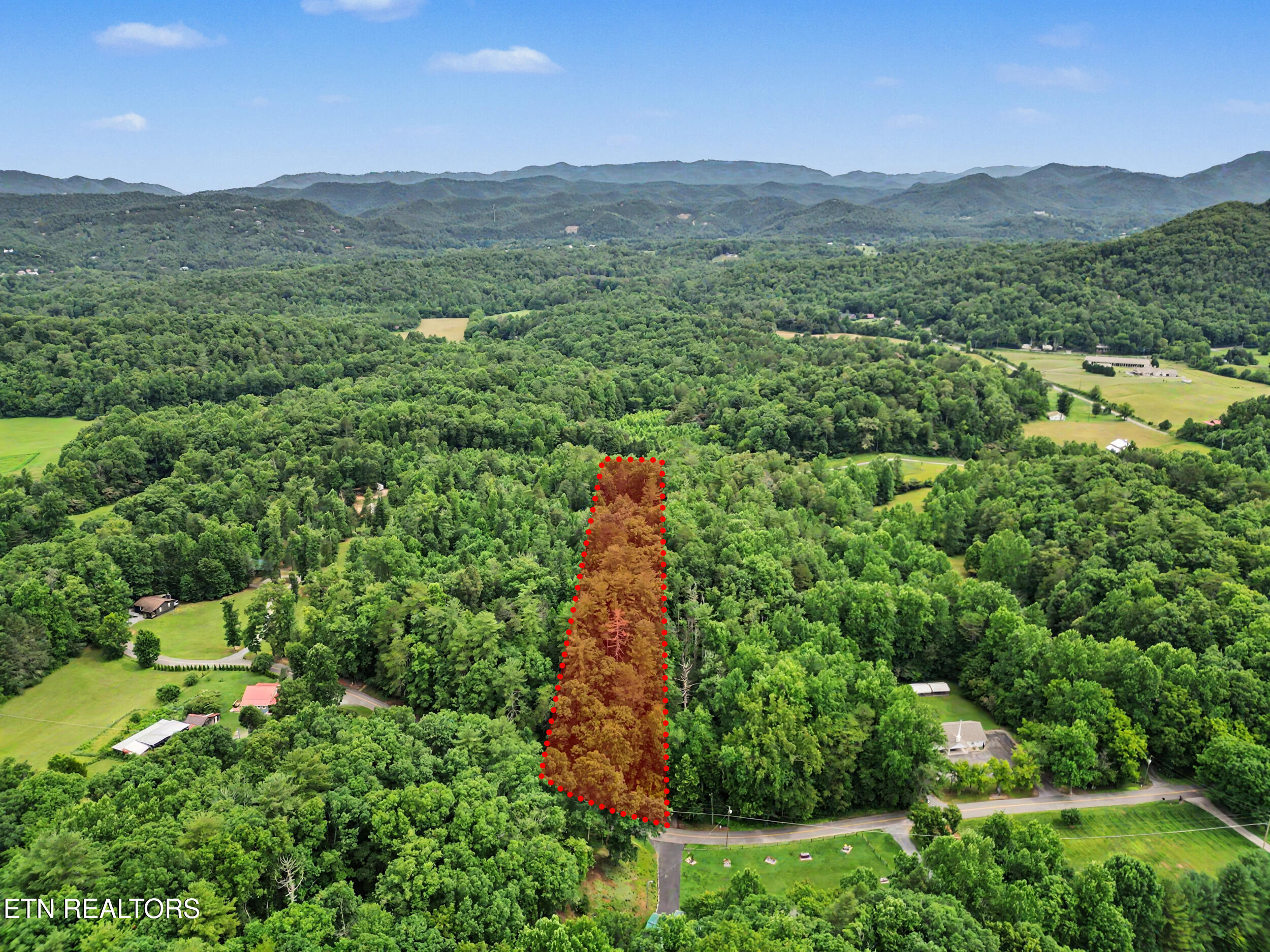 1006 Dry Valley Road Townsend TN 37882