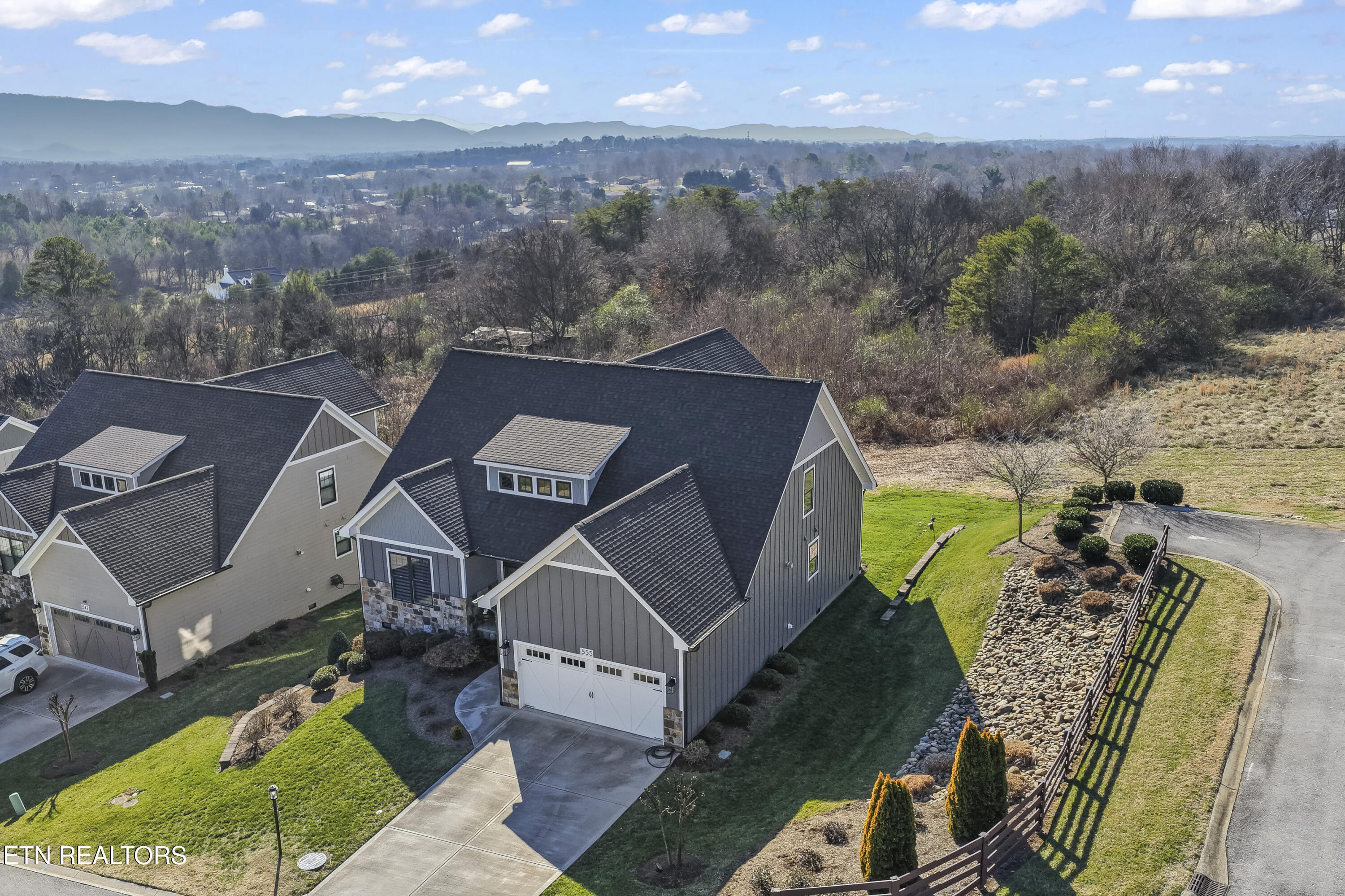 555 Simmons View Drive Seymour TN 37865