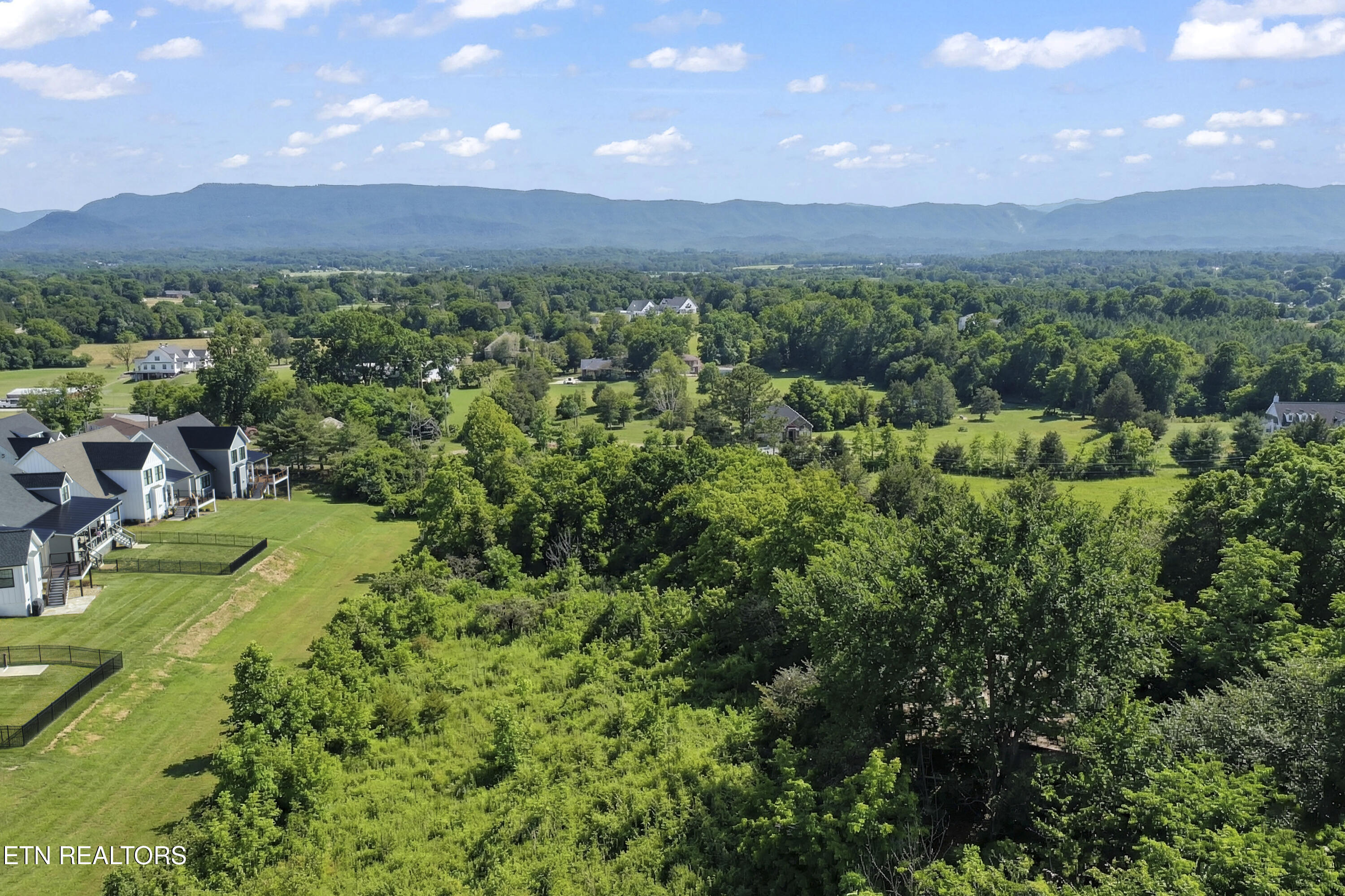 555 Simmons View Drive Seymour TN 37865