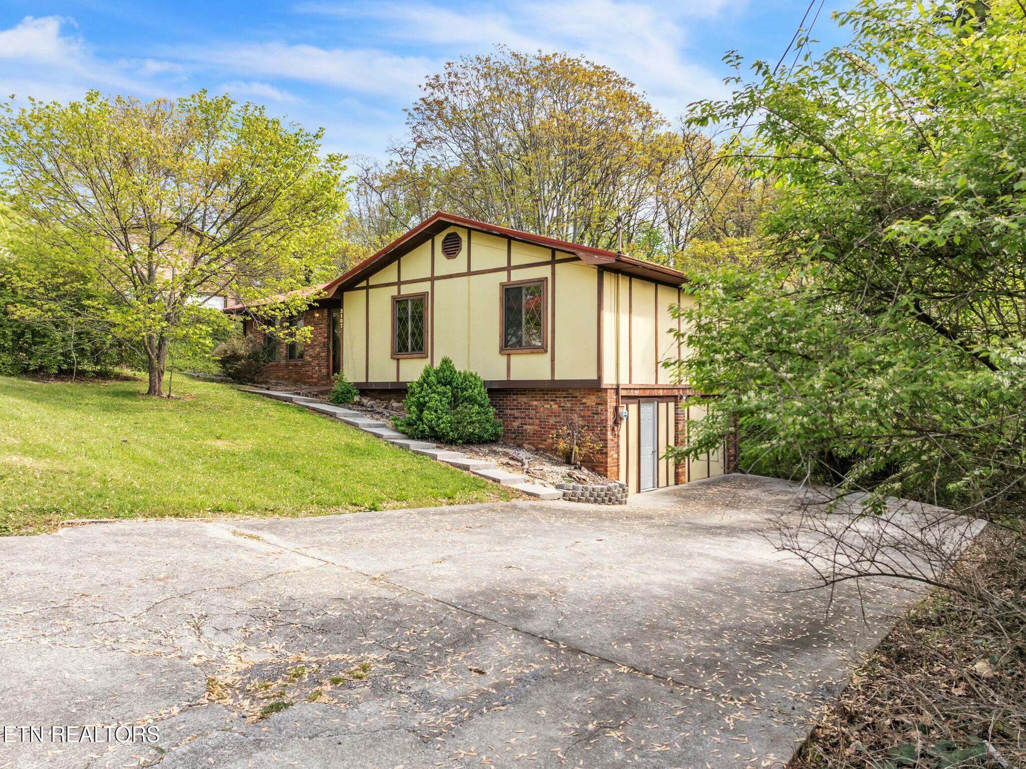 2137 Highview Drive Morristown TN 37813