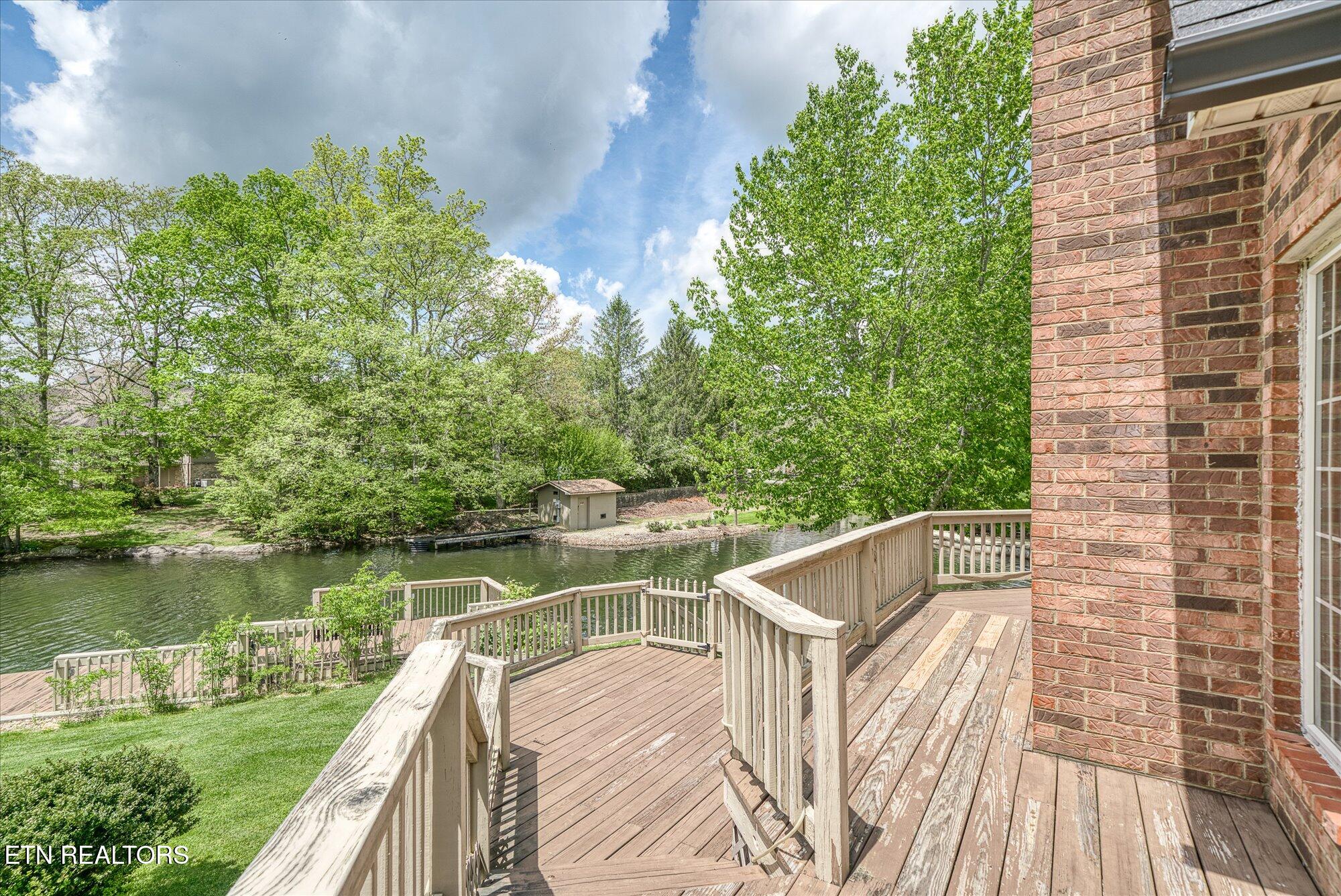 2012 Cravens Drive Crossville TN 38572