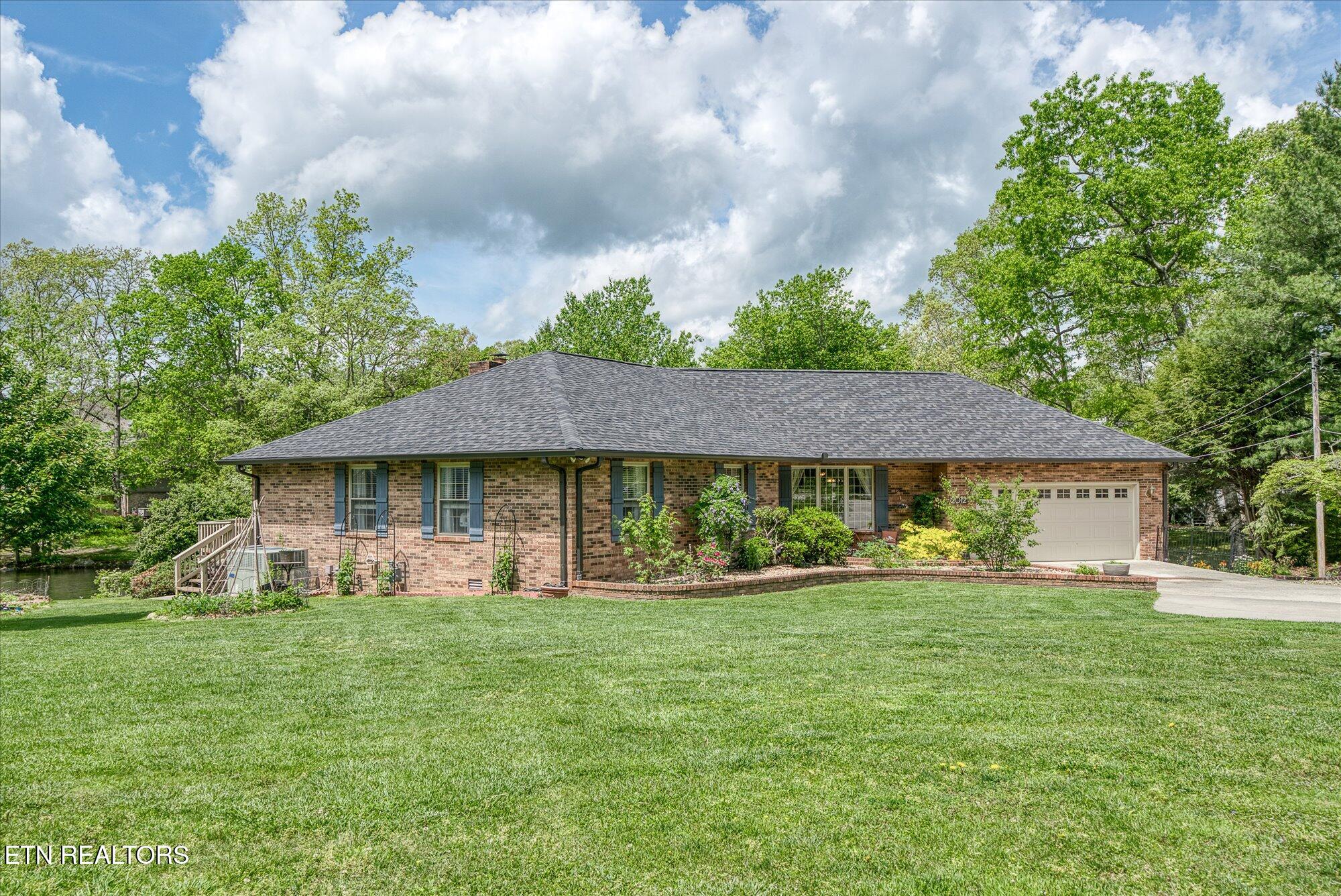 2012 Cravens Drive Crossville TN 38572