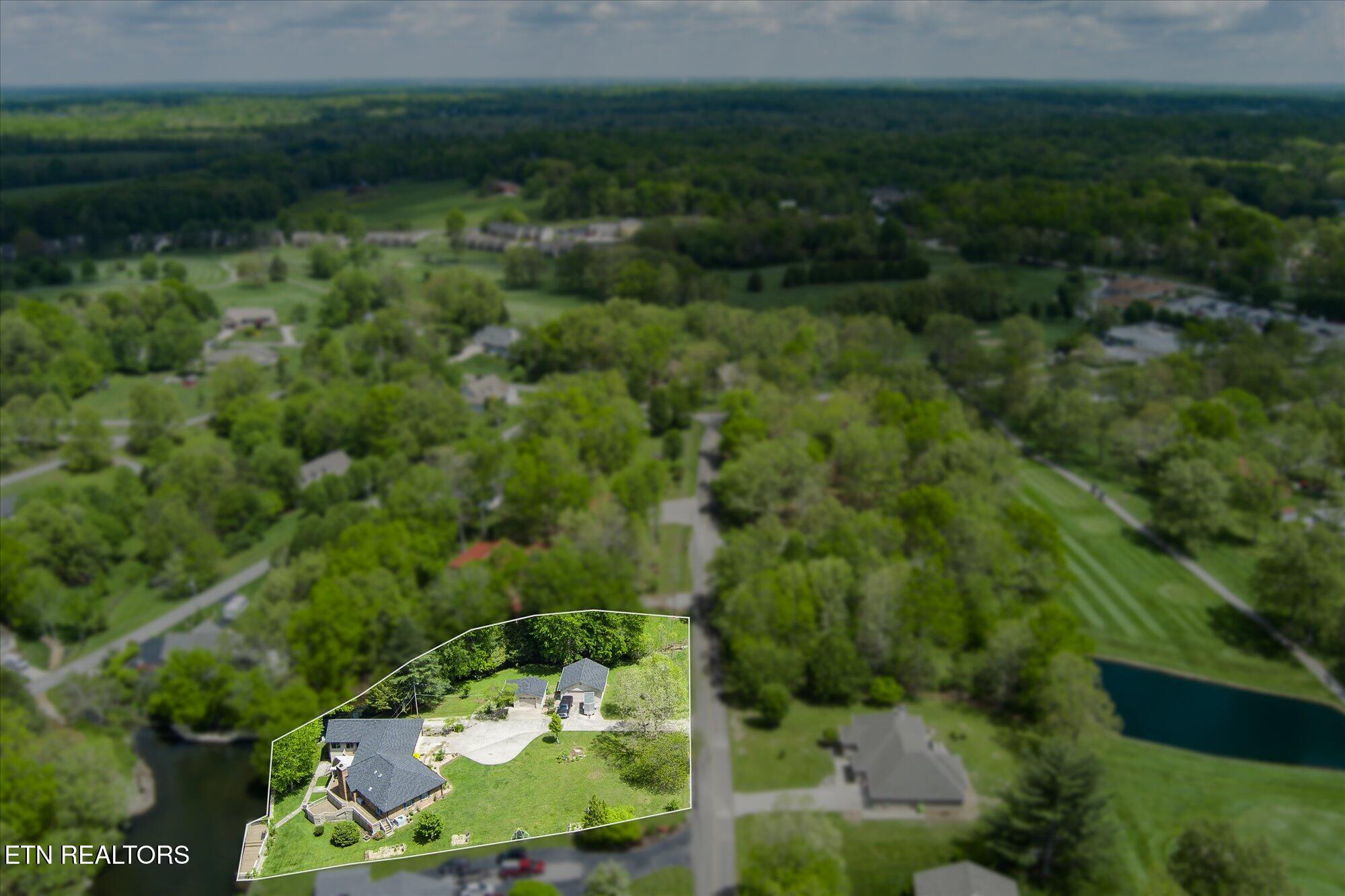 2012 Cravens Drive Crossville TN 38572