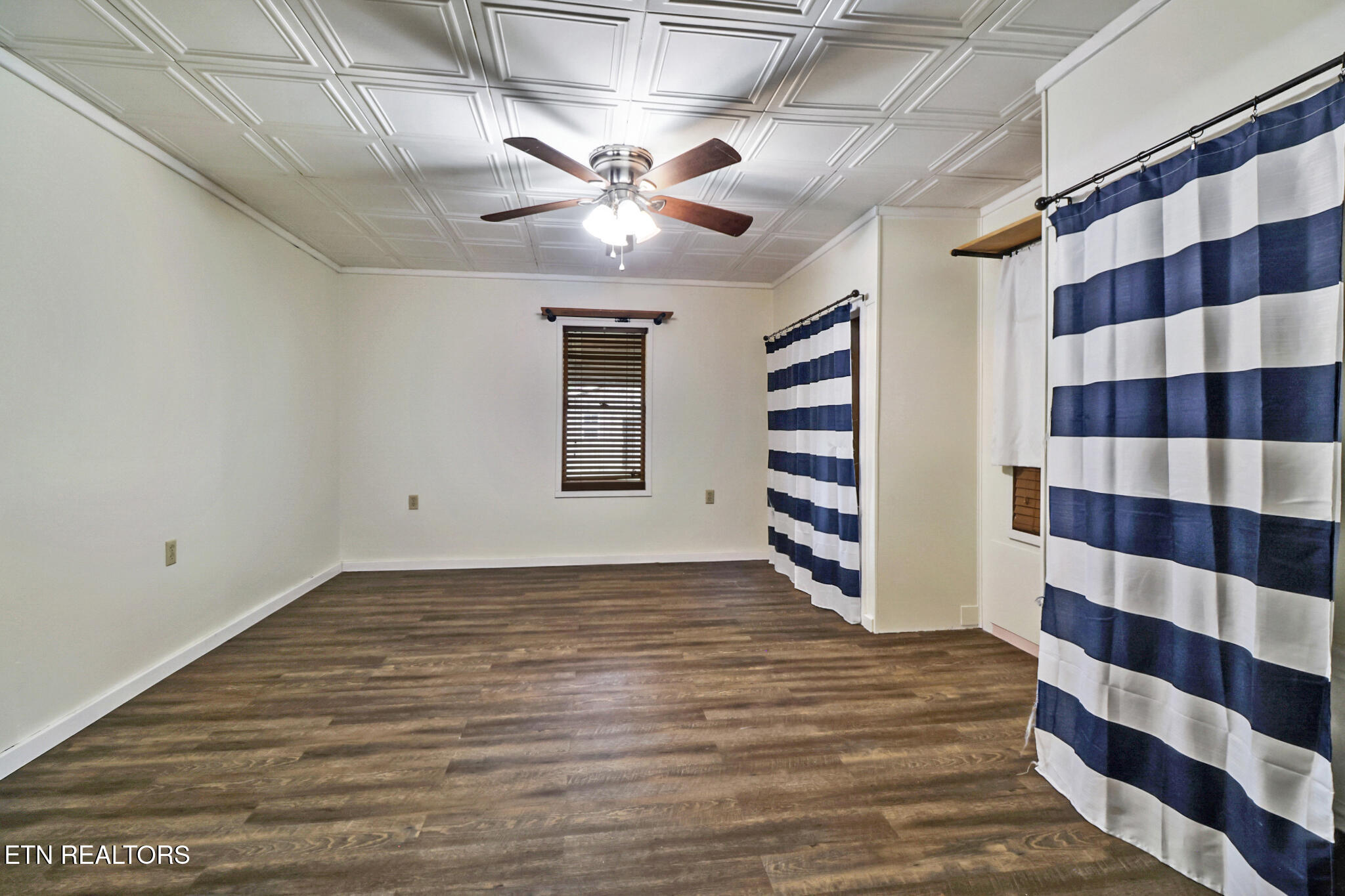 252 Carlie Lane Deer Lodge TN 37726