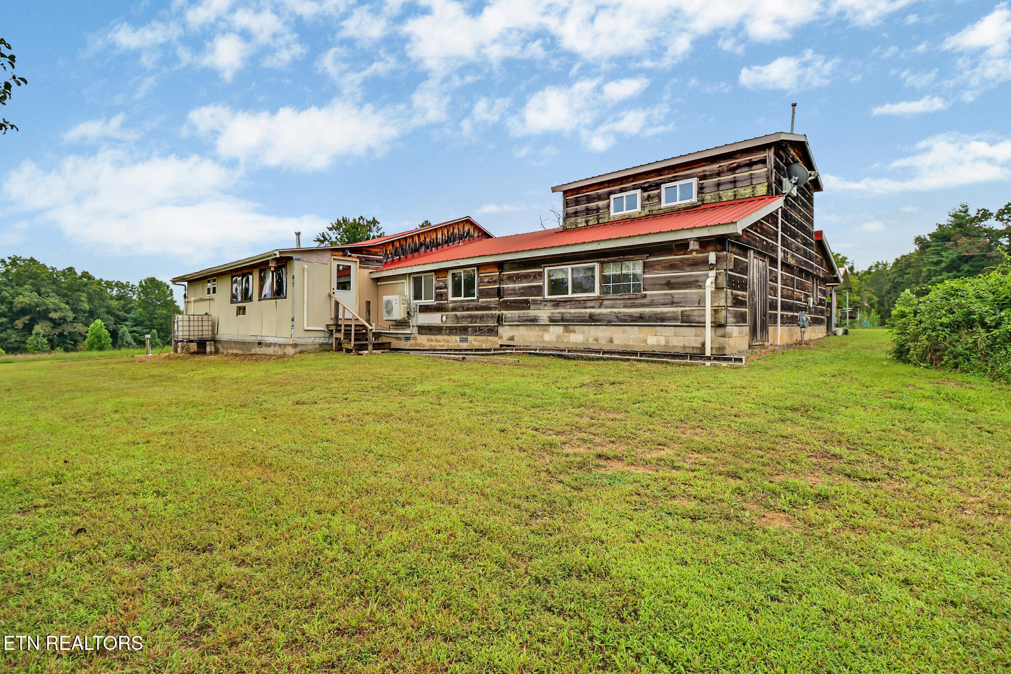 252 Carlie Lane Deer Lodge TN 37726